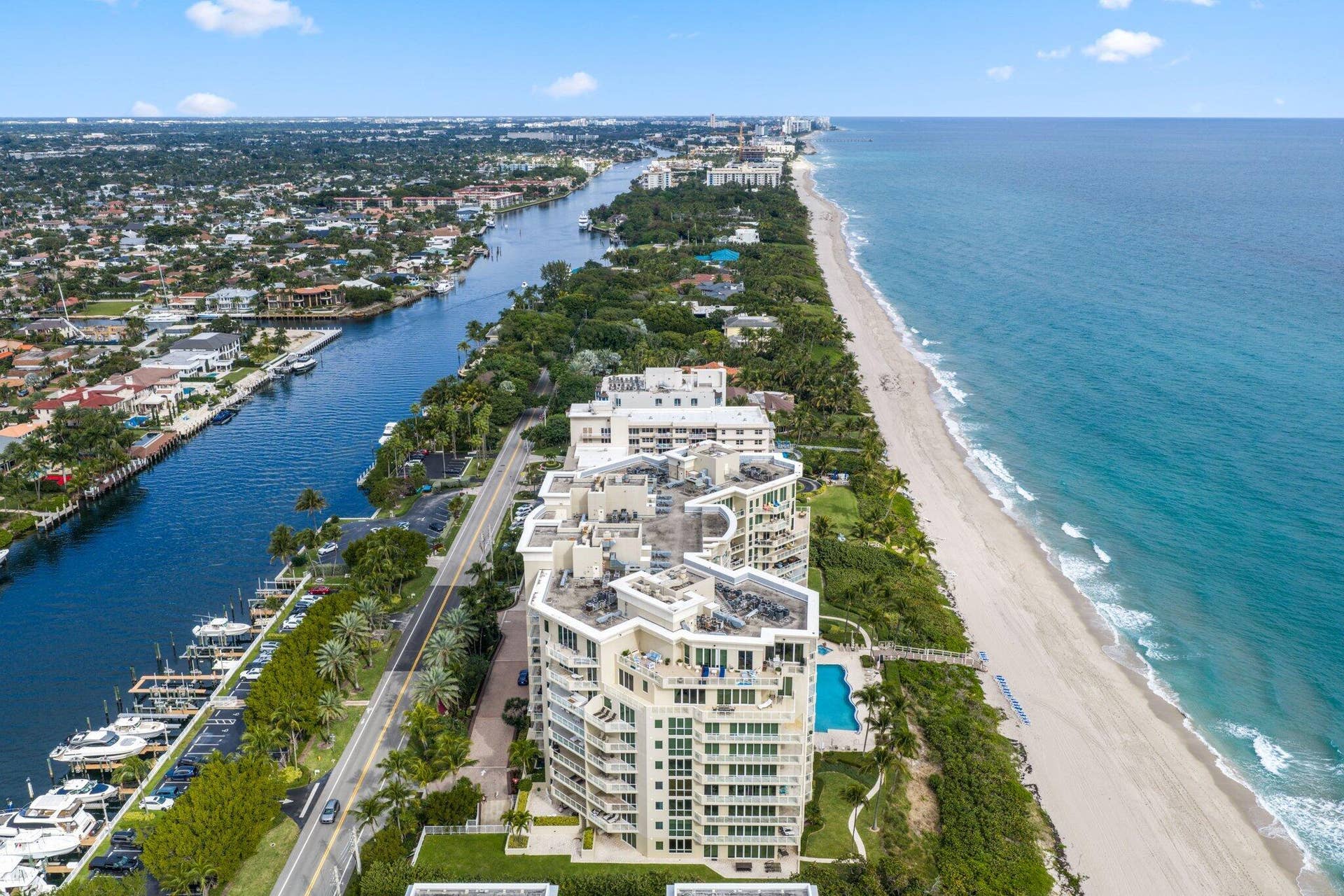 1063 Hillsboro Mile, #206, Hillsboro Beach, FL 33062 1063 Hillsboro Mile - 14.jpg-SMALL