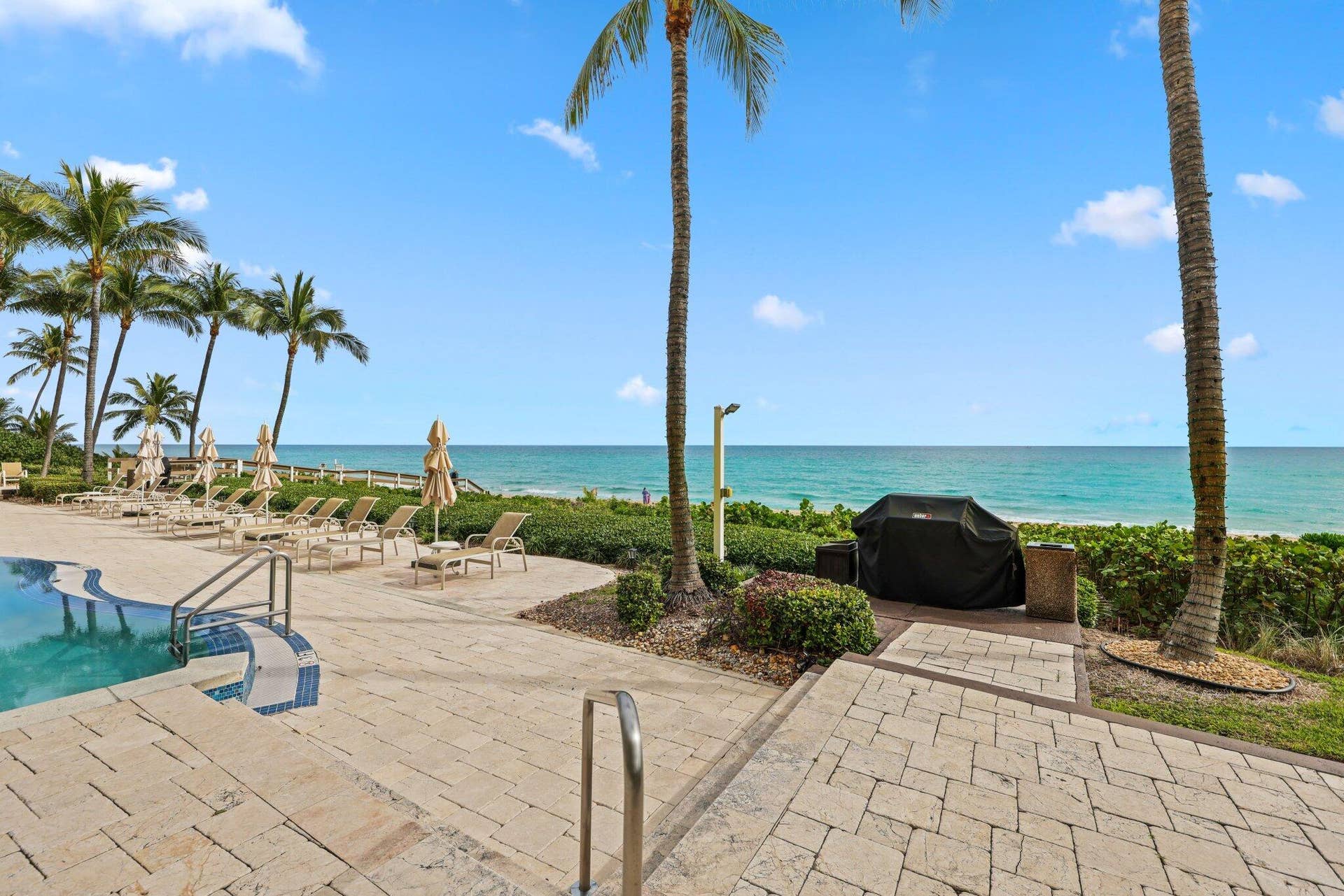 1063 Hillsboro Mile, #206, Hillsboro Beach, FL 33062 1063 Hillsboro Mile - 68.jpg-SMALL