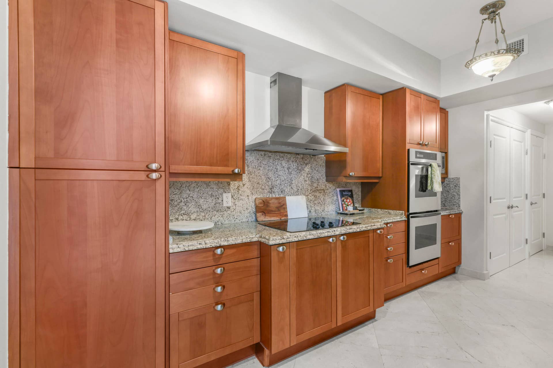 1063 Hillsboro Mile, #206, Hillsboro Beach, FL 33062 1063 Hillsboro Mile, 206 - 17.jpg-FULL