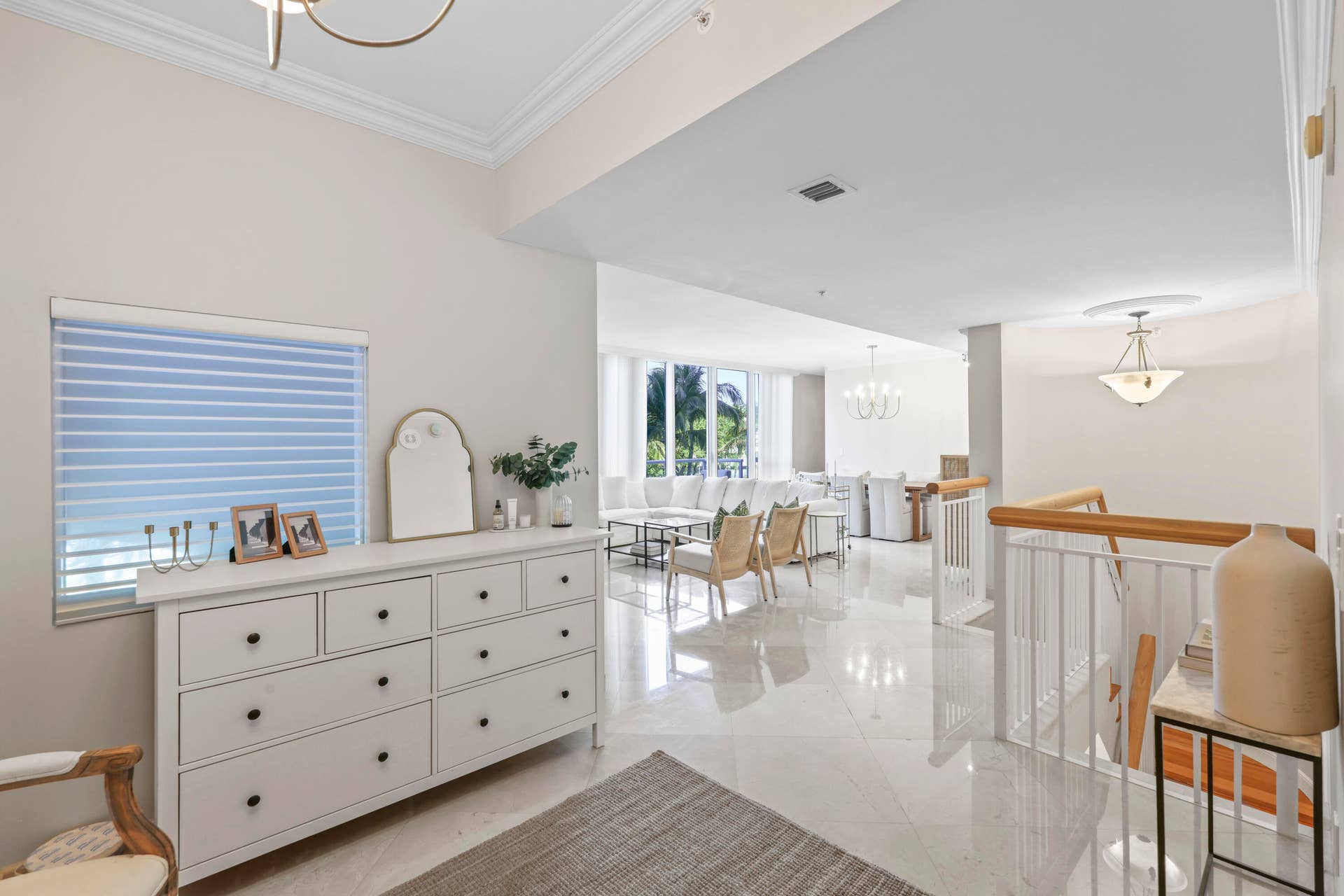 1063 Hillsboro Mile, #206, Hillsboro Beach, FL 33062 1063 Hillsboro Mile, 206 - 3.jpg-FULL