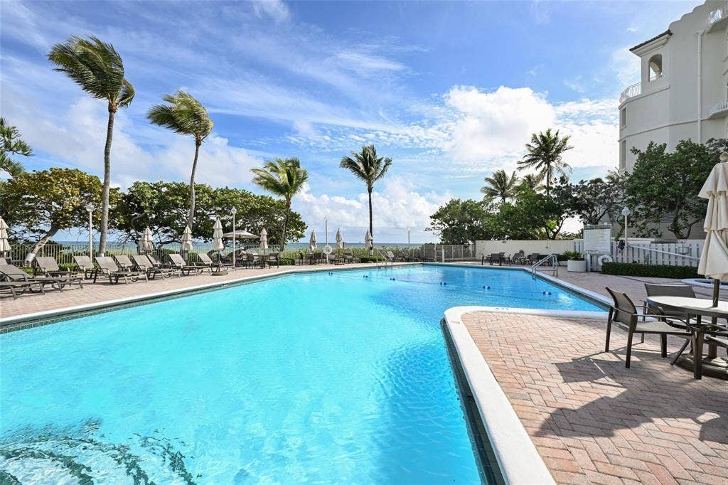 1901 N Ocean Boulevard, #4B, Fort Lauderdale, FL 33305 Pool 1