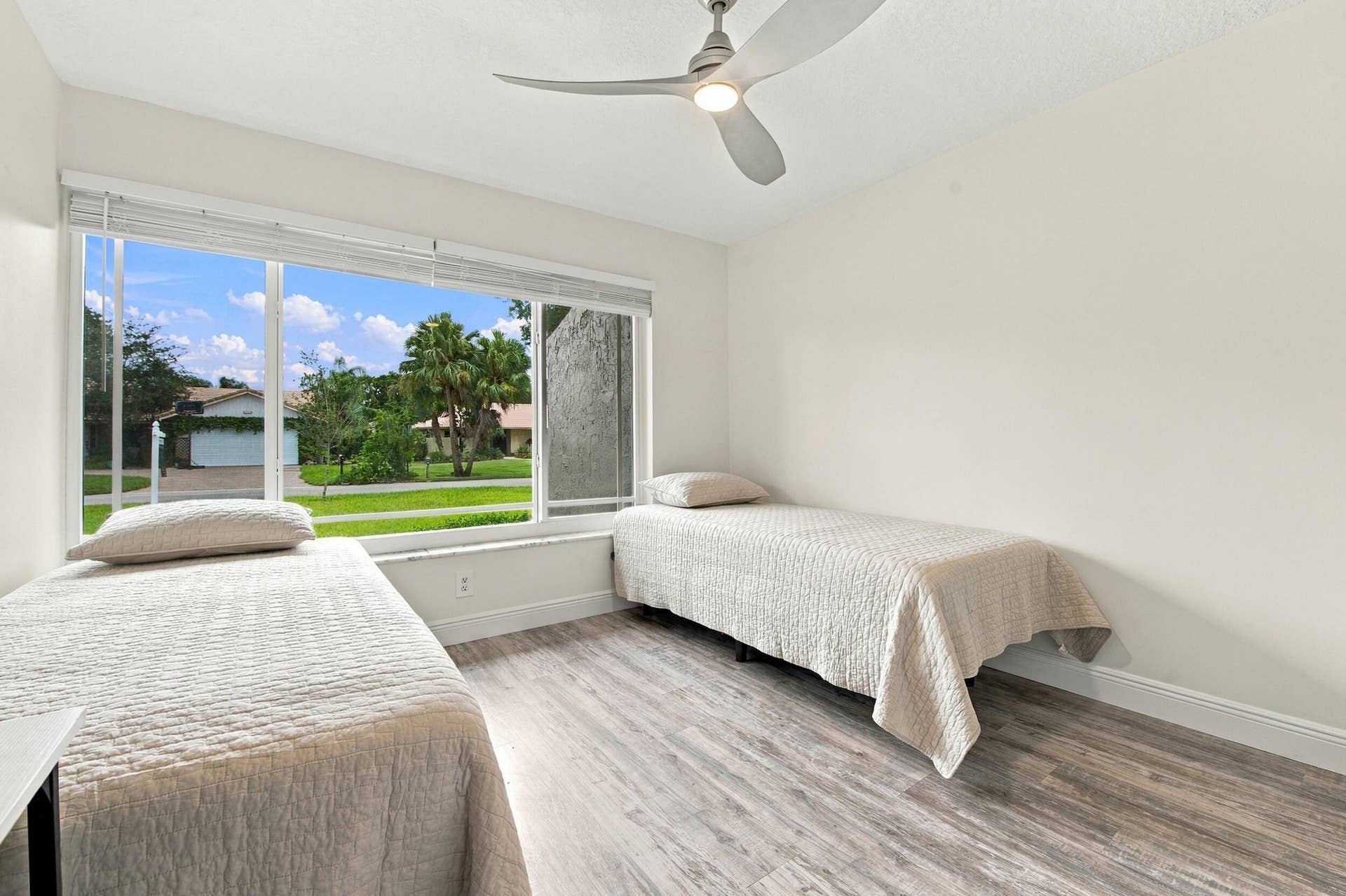 626 NW 100th Way, Coral Springs, FL 33071 23__dsc6517