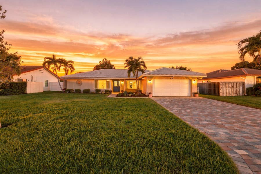 Property photo for 626 NW 100th Way, Coral Springs, FL