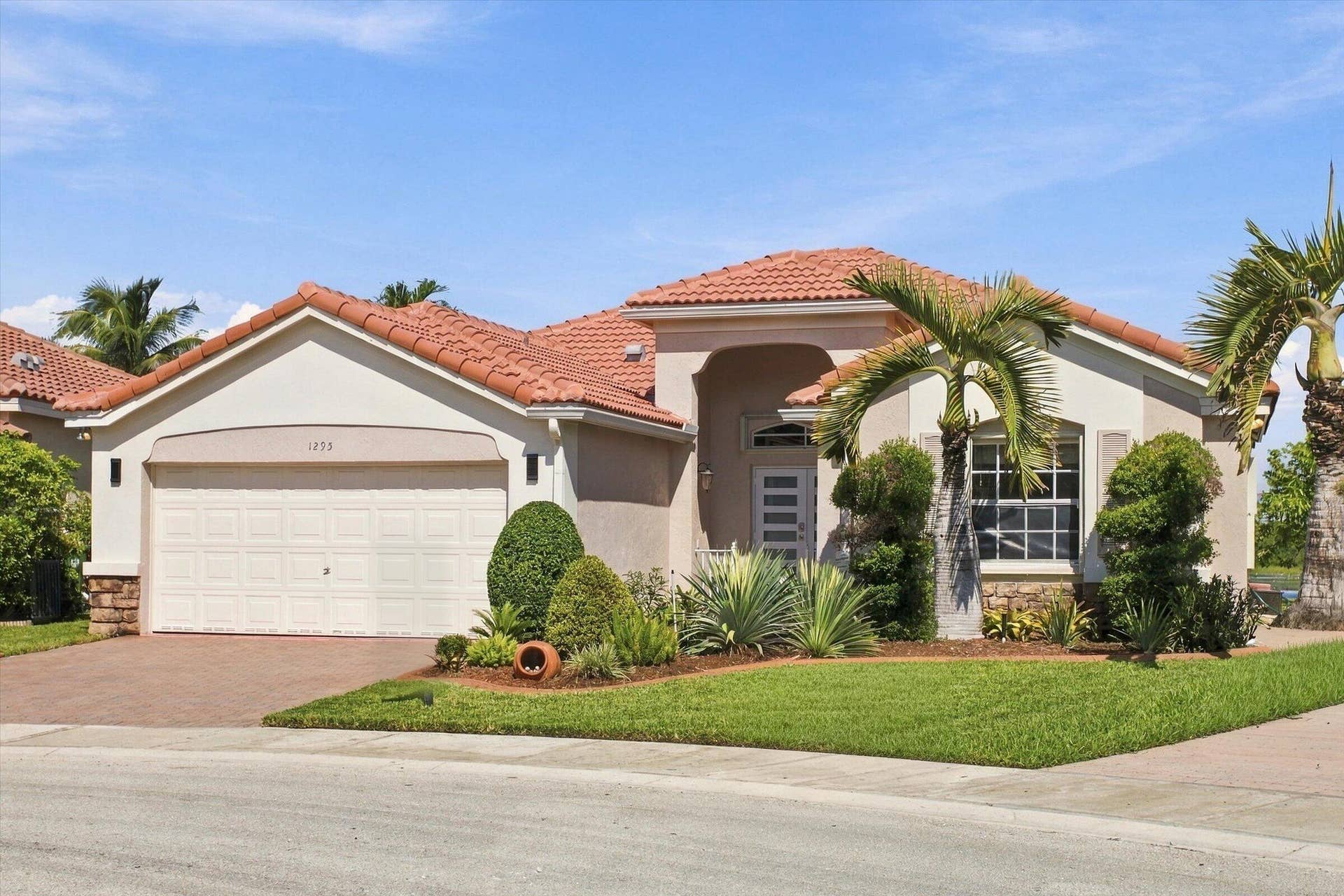 1295 WINDSOR Lane, Weston, FL 33327 03-photo-d-12