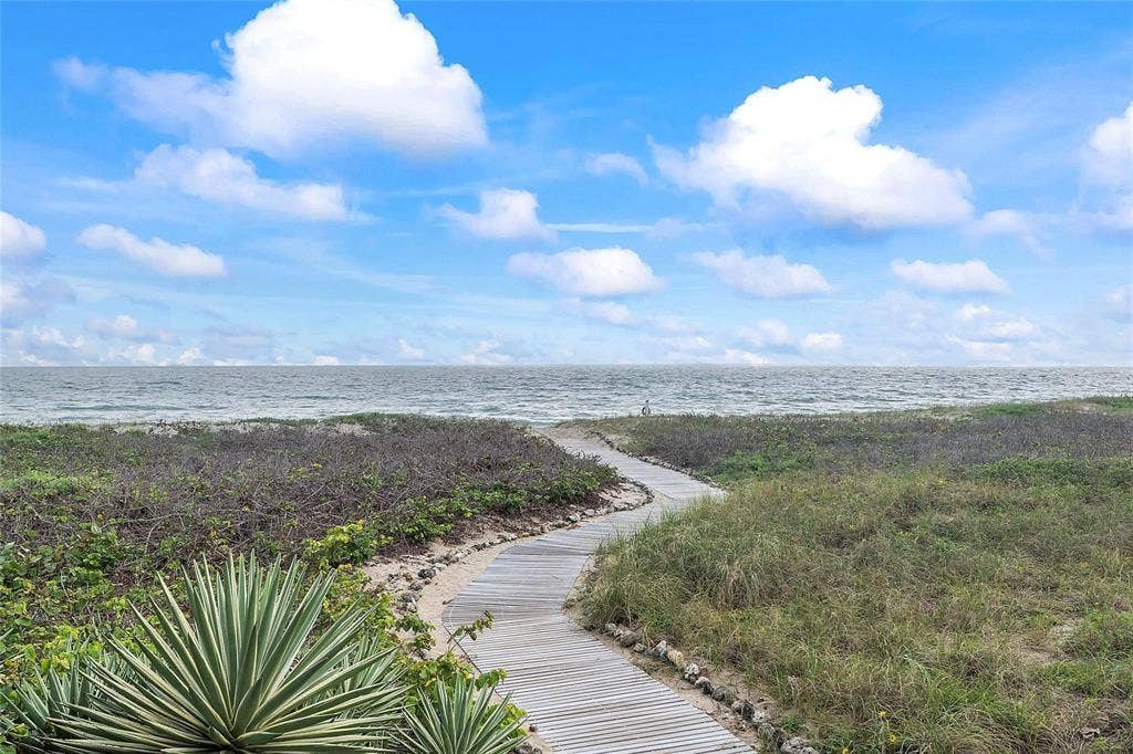 1900 S OCEAN Boulevard, #3G, Lauderdale By The Sea, FL 33062 One year old beachwalk