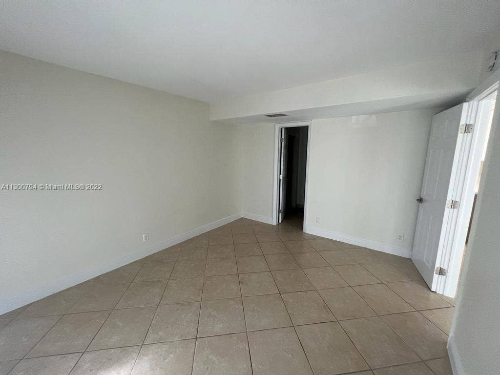 2755 NE 28th Avenue, #C3, Lighthouse Point, FL 33064 12