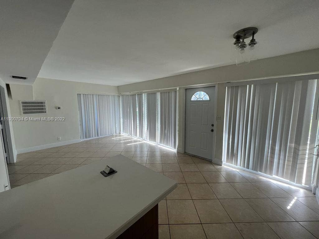 2755 NE 28th Avenue, #C3, Lighthouse Point, FL 33064 11