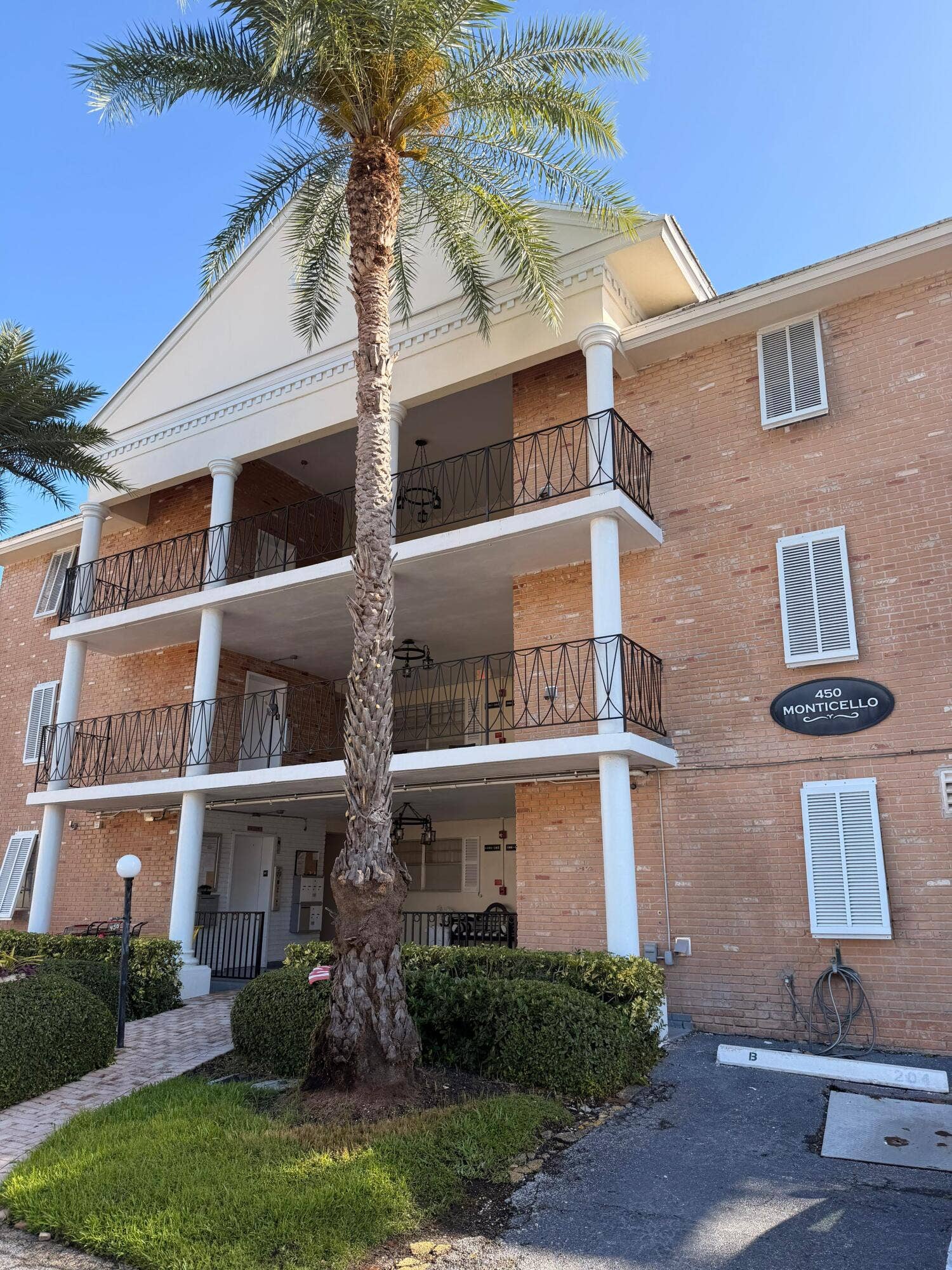 450 PARADISE ISLE Boulevard, #201, Hallandale Beach, Hallandale Beach, FL 33009 paradise ext