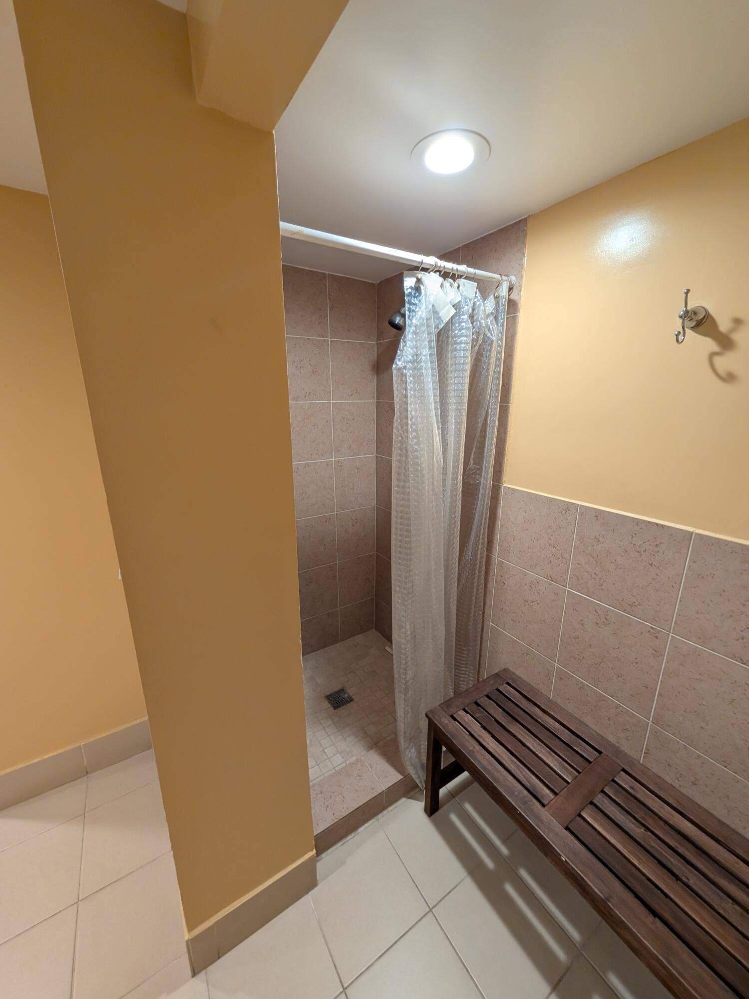 111 Golden Isles Drive, #C10, Hallandale Beach, FL 33009 PXL_20260919_184530887.RAW-01