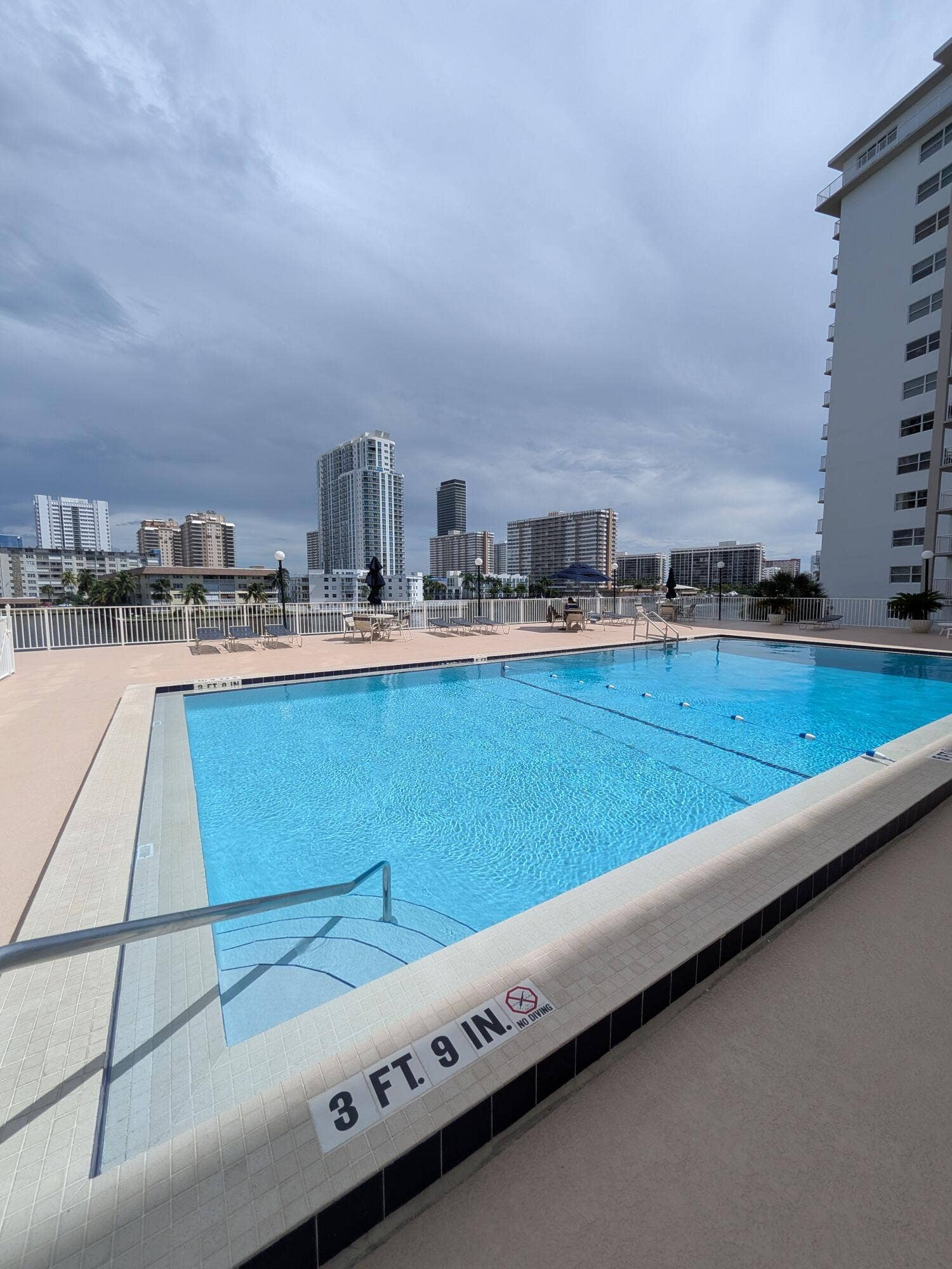 111 Golden Isles Drive, #C10, Hallandale Beach, FL 33009 PXL_20260919_184321625.RAW-01.MP