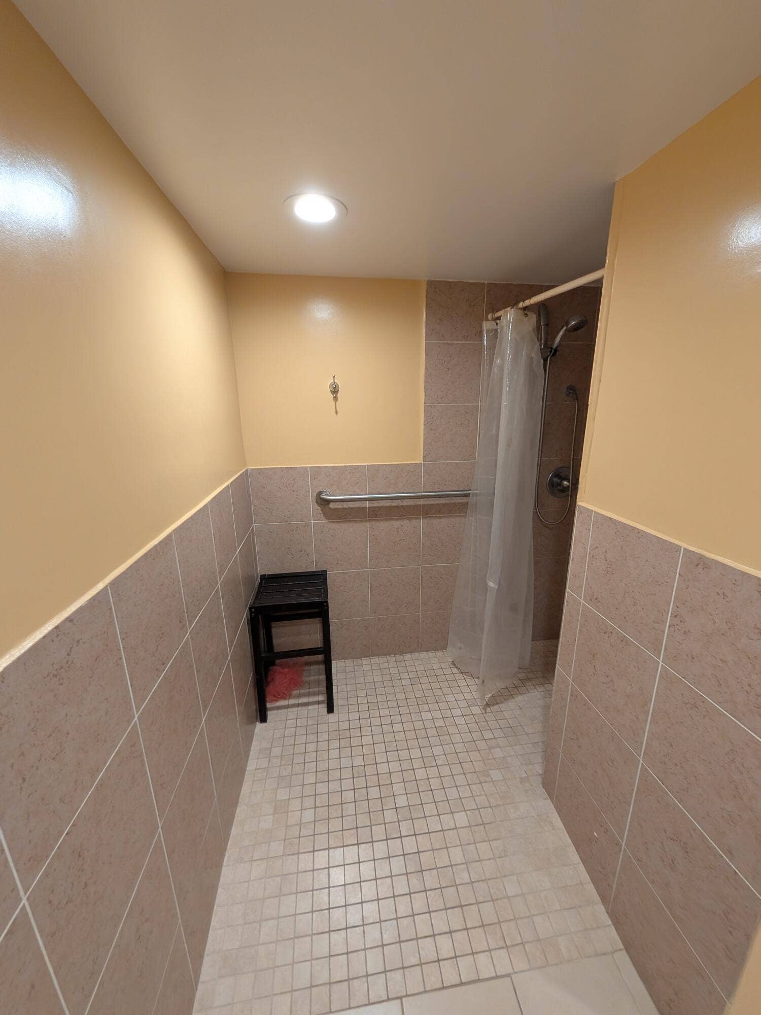 111 Golden Isles Drive, #C10, Hallandale Beach, FL 33009 PXL_20260919_184545679.RAW-01