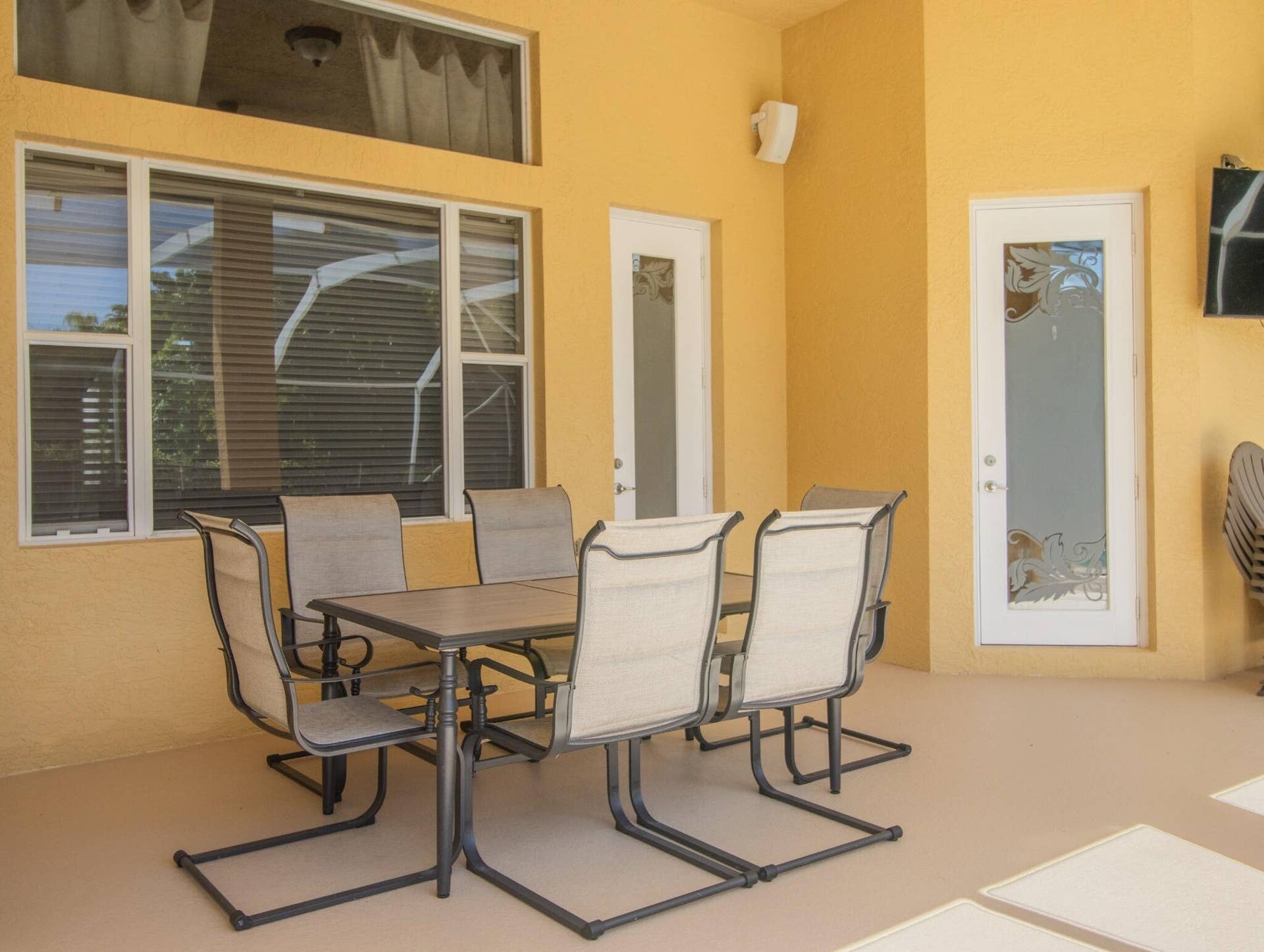 2880 B Road, Loxahatchee Groves, Loxahatchee, FL 33470 outdoor covered patio dining(1)