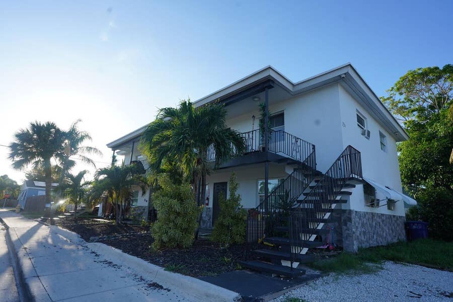 Property photo for 1501 N Federal Highway, Lake Worth Beach, FL