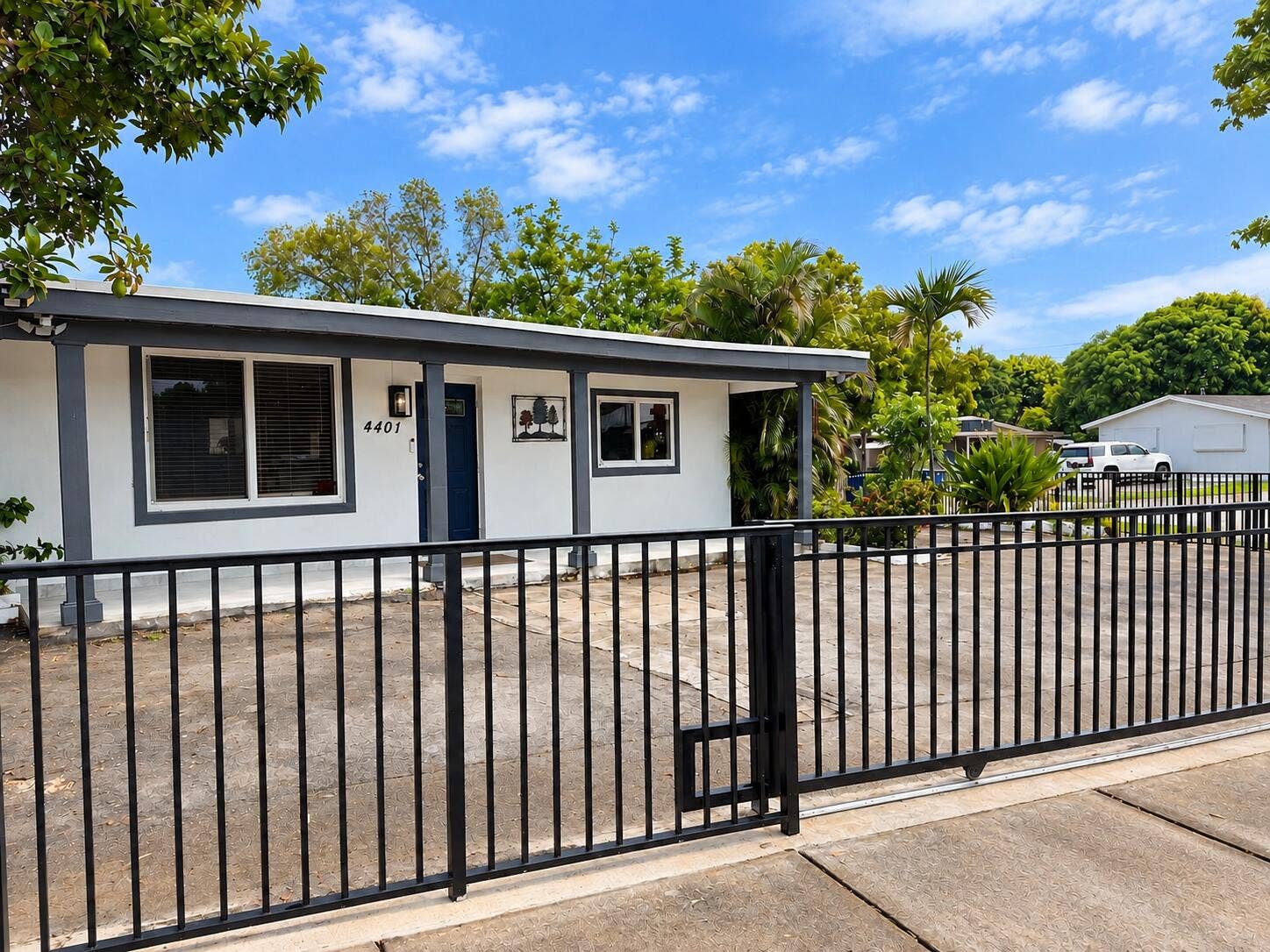 4401 SW 21st Street, Fort Lauderdale, FL 33317 2