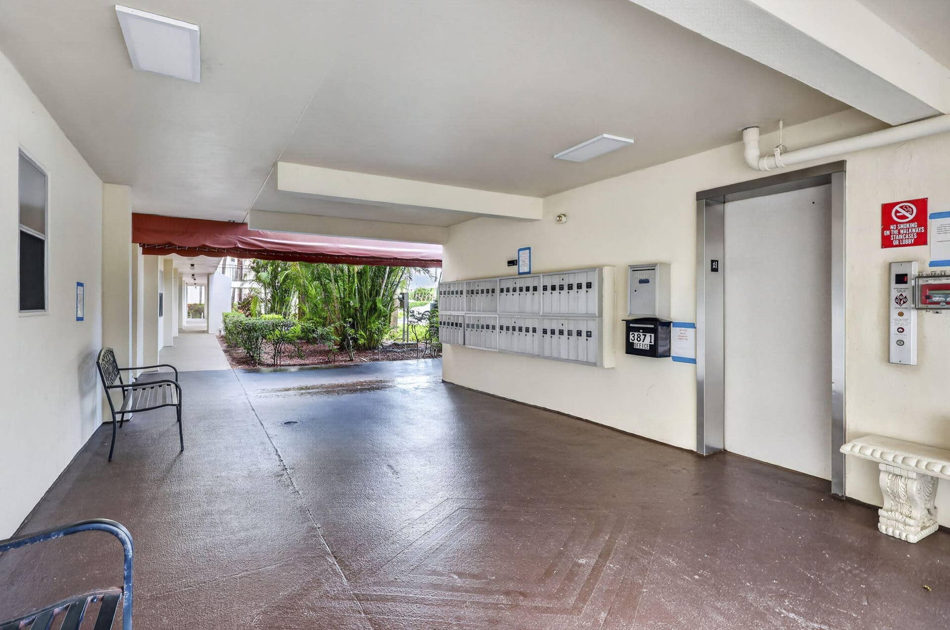 3871 Via Poinciana, #407, Lake Worth, FL 33467 7-web-or-mls-BS1A3400