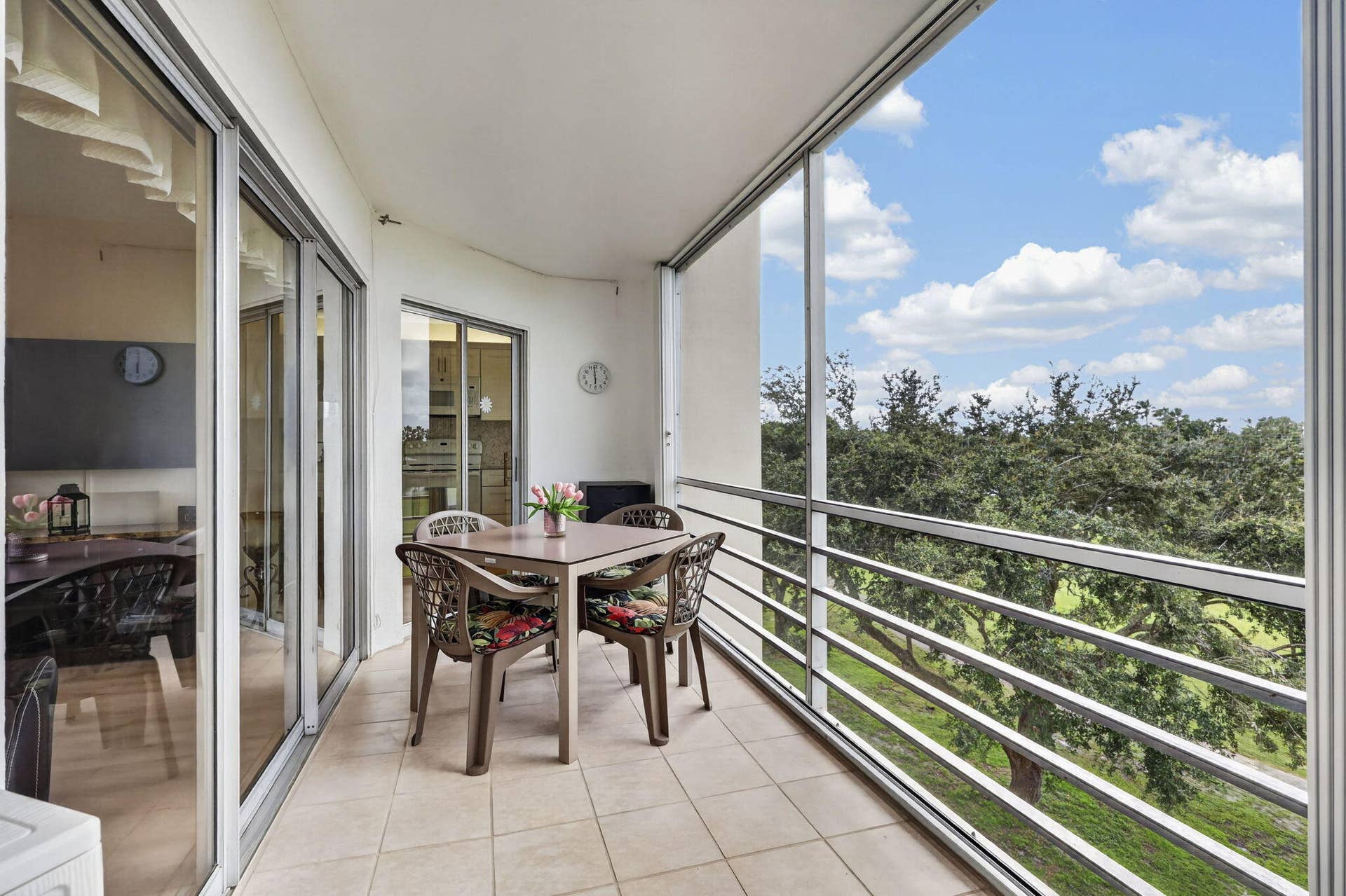 3871 Via Poinciana, #407, Lake Worth, FL 33467 47-web-or-mls-BS1A3570