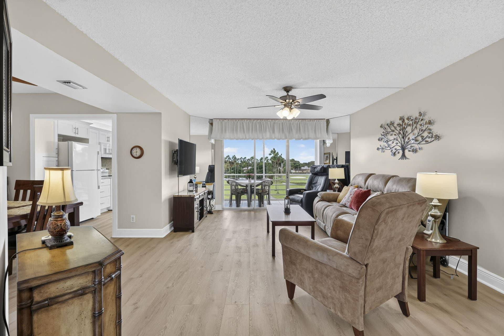3871 Via Poinciana, #407, Lake Worth, FL 33467 23-web-or-mls-BS1A3450
