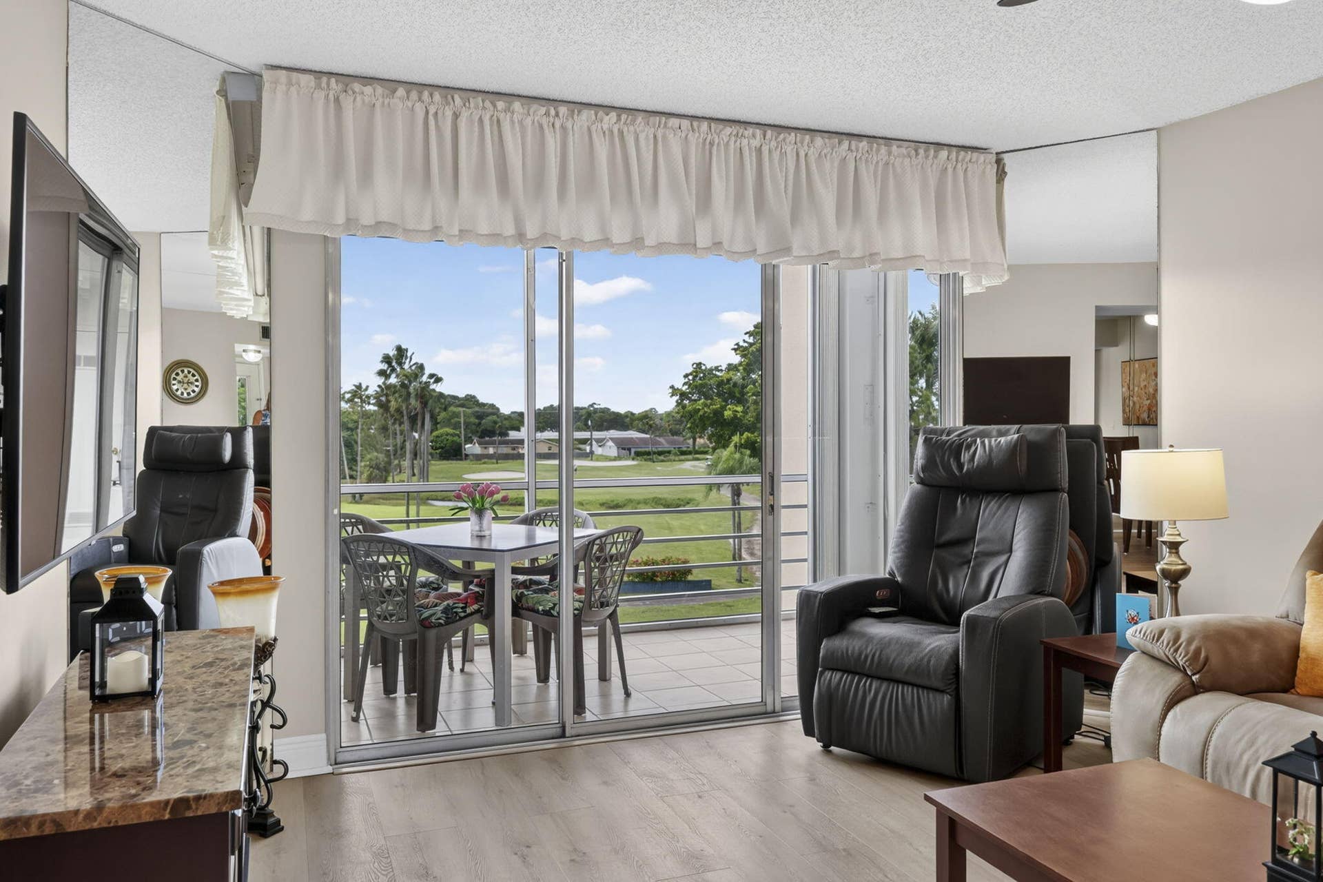 3871 Via Poinciana, #407, Lake Worth, FL 33467 28-web-or-mls-BS1A3655