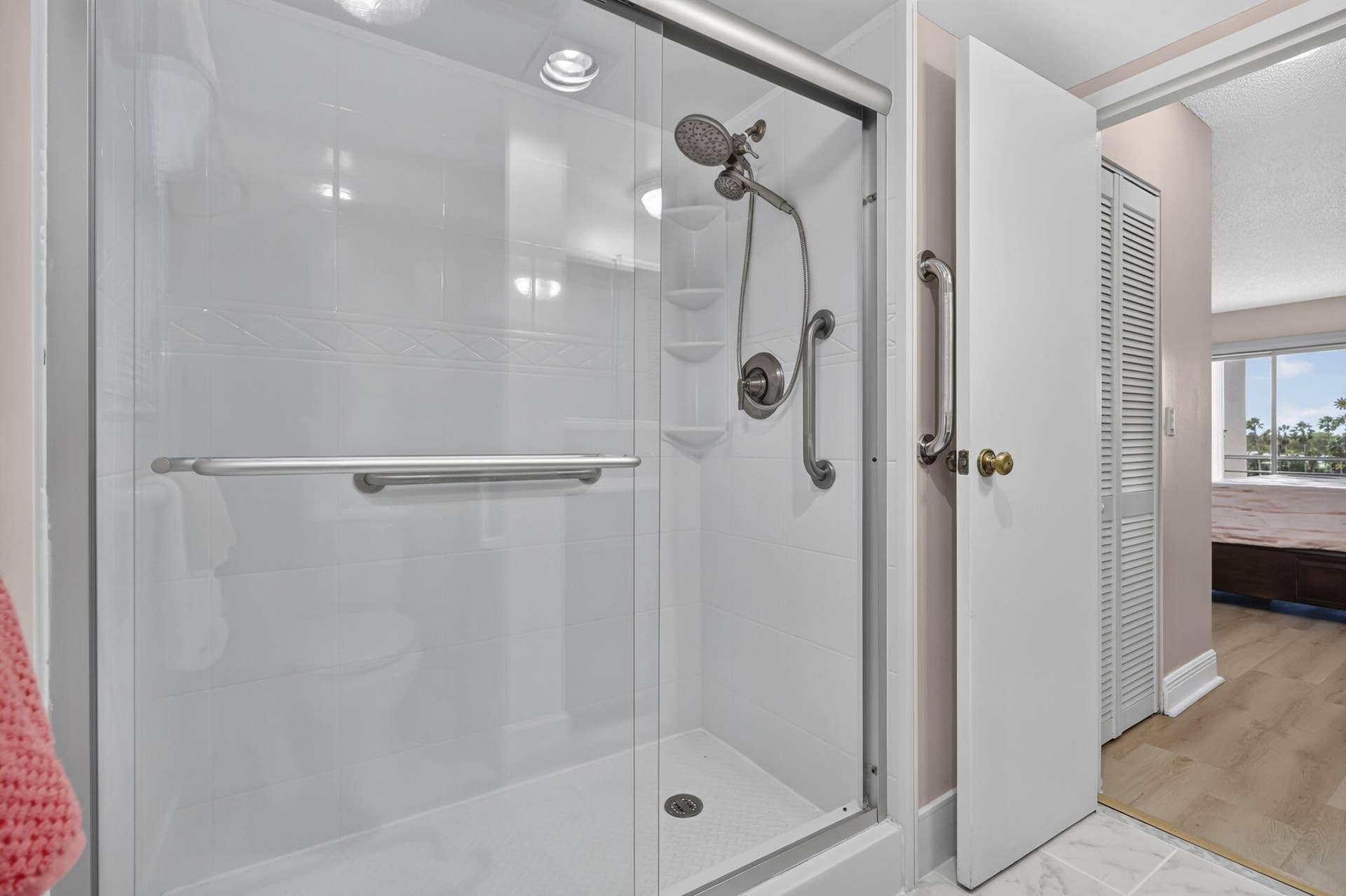 3871 Via Poinciana, #407, Lake Worth, FL 33467 59-web-or-mls-BS1A3641