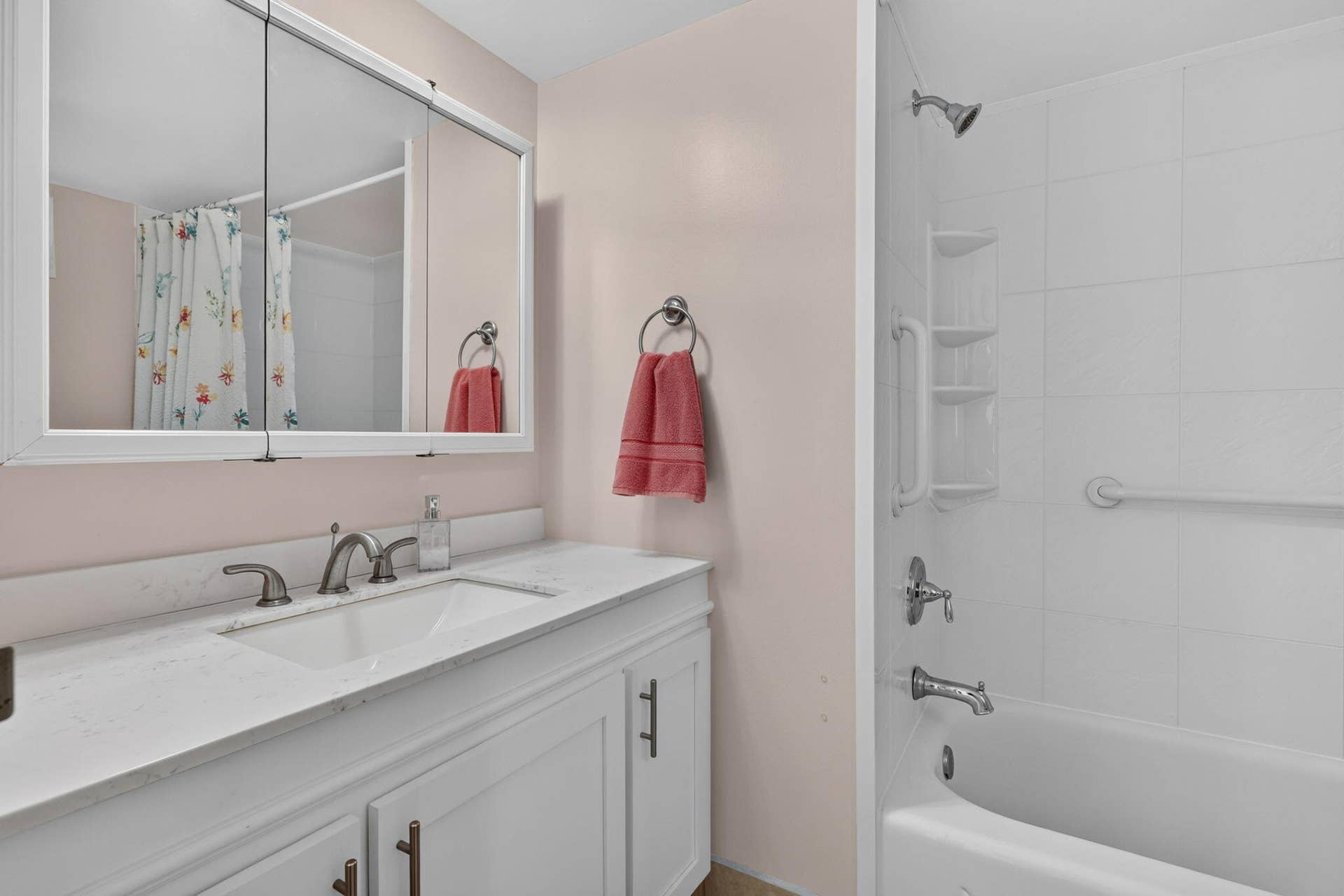 3871 Via Poinciana, #407, Lake Worth, FL 33467 20-web-or-mls-BS1A3436