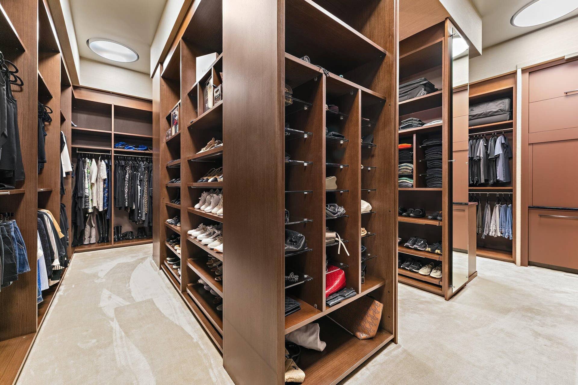 211 Bears Club Drive, Jupiter, FL 33477 Primary Closet