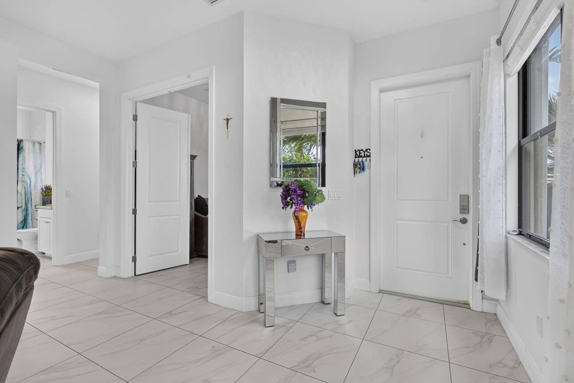 16065 Key Biscayne Lane, Westlake, FL 33470 Foyer