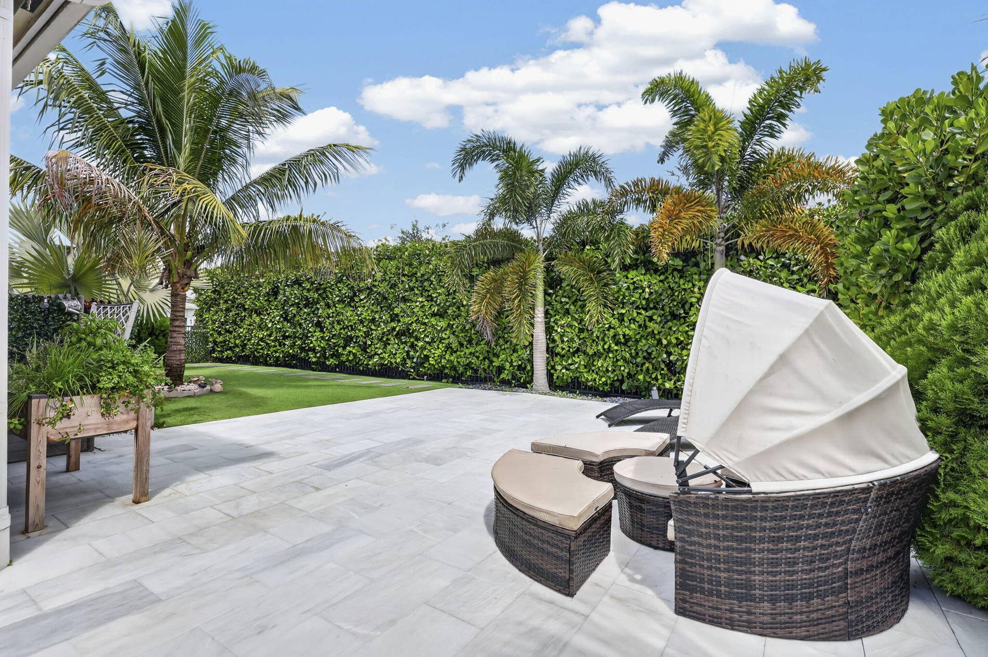 16065 Key Biscayne Lane, Westlake, FL 33470 Custom Marble Pavers