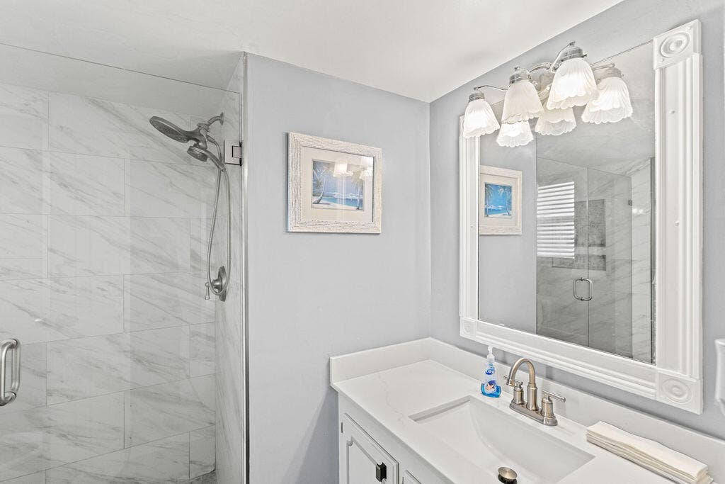 3590 Via Poinciana, #216, Lake Worth, FL 33467 DSC05030