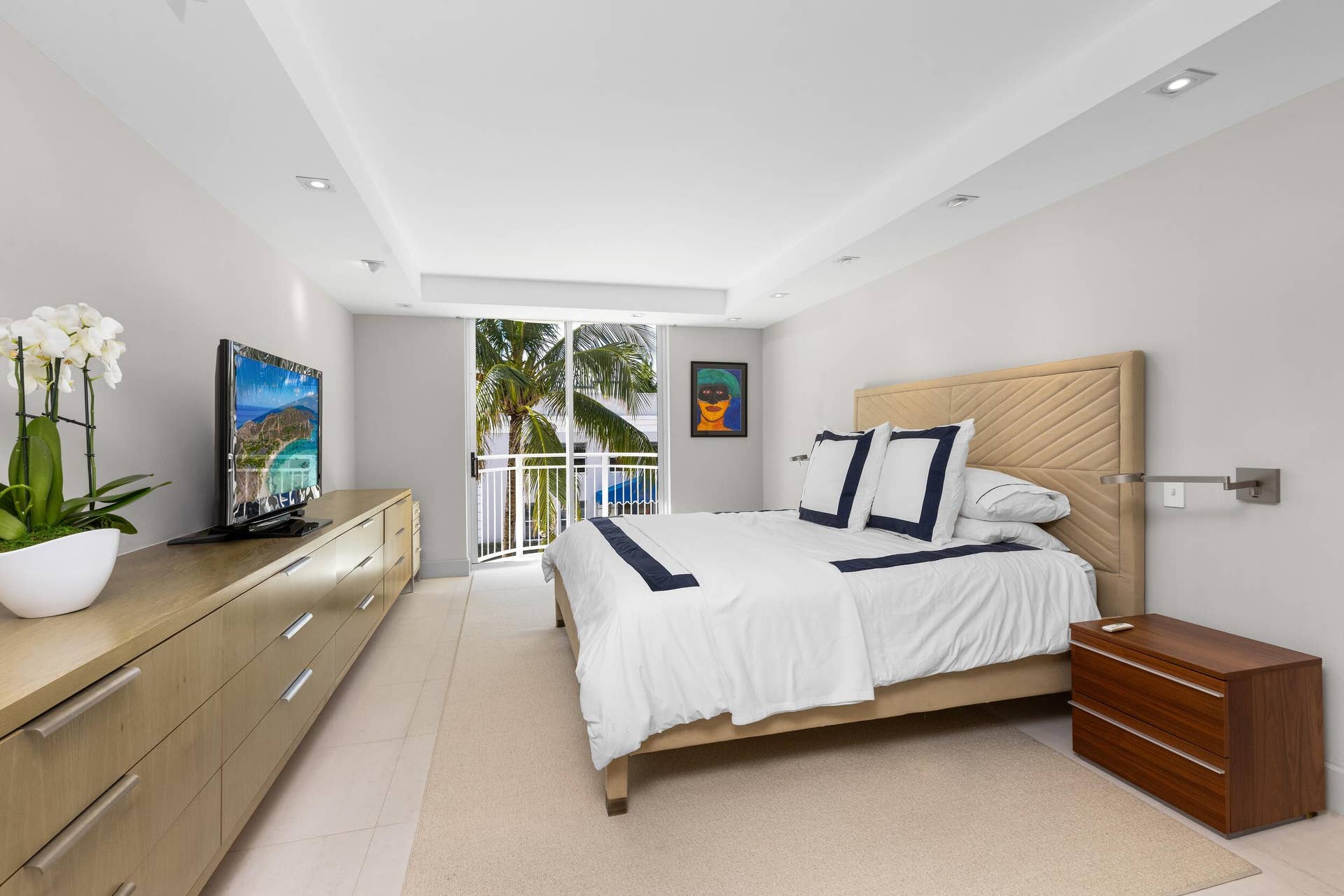 100 Worth Avenue, #317, Palm Beach, FL 33480 Master Bedroom