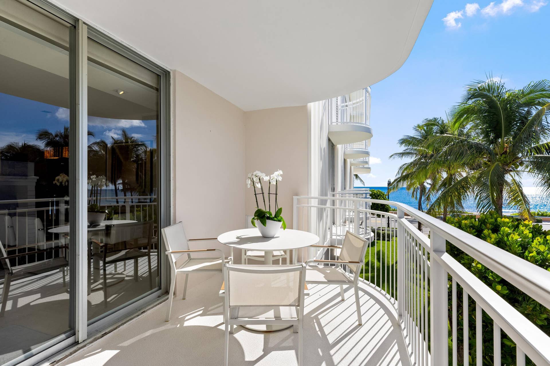 100 Worth Avenue, #317, Palm Beach, FL 33480 Terrace View