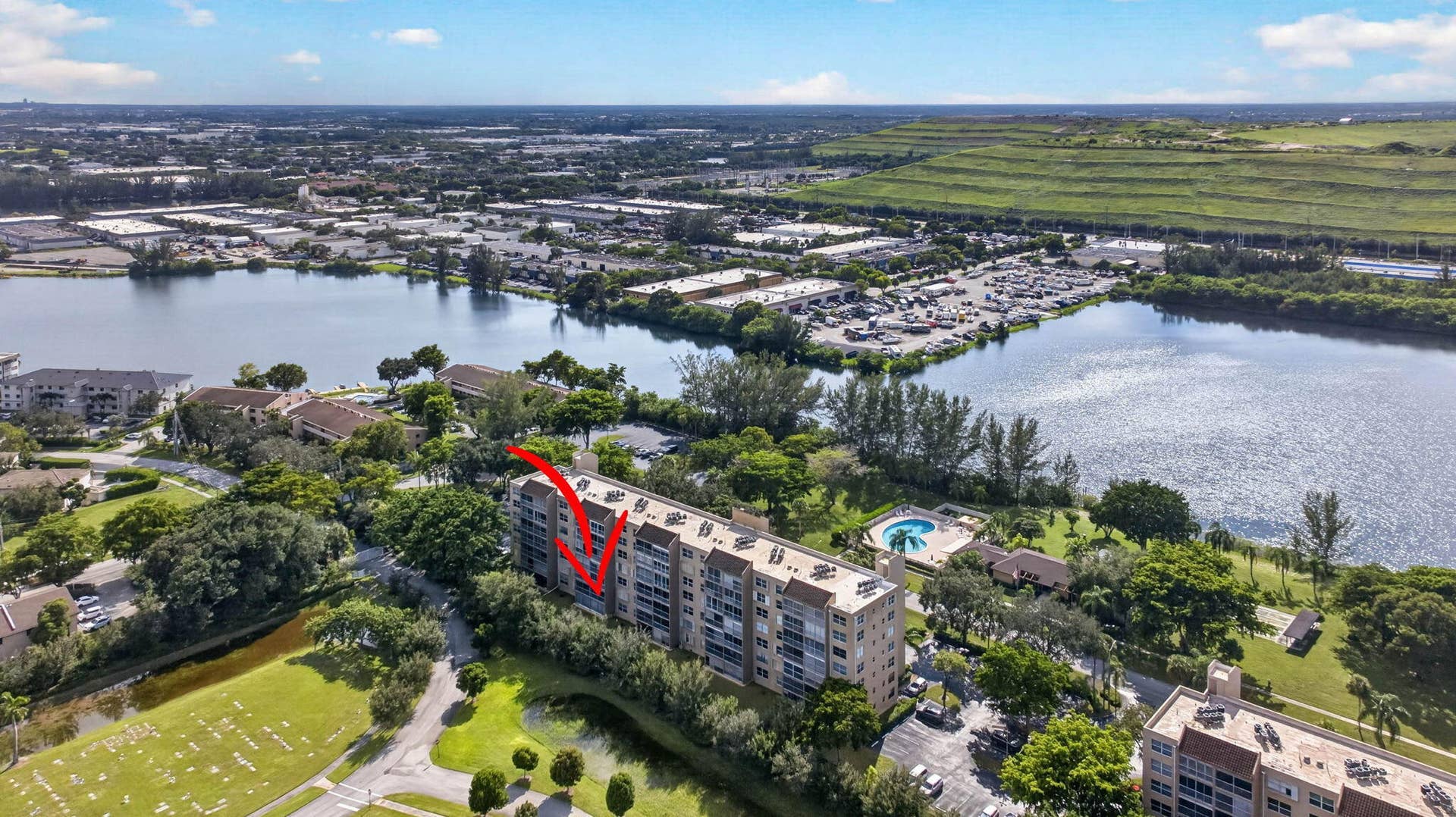 4550 NW 18TH Avenue, #107, Deerfield Beach, FL 33064 33-web-or-mls-4550-41