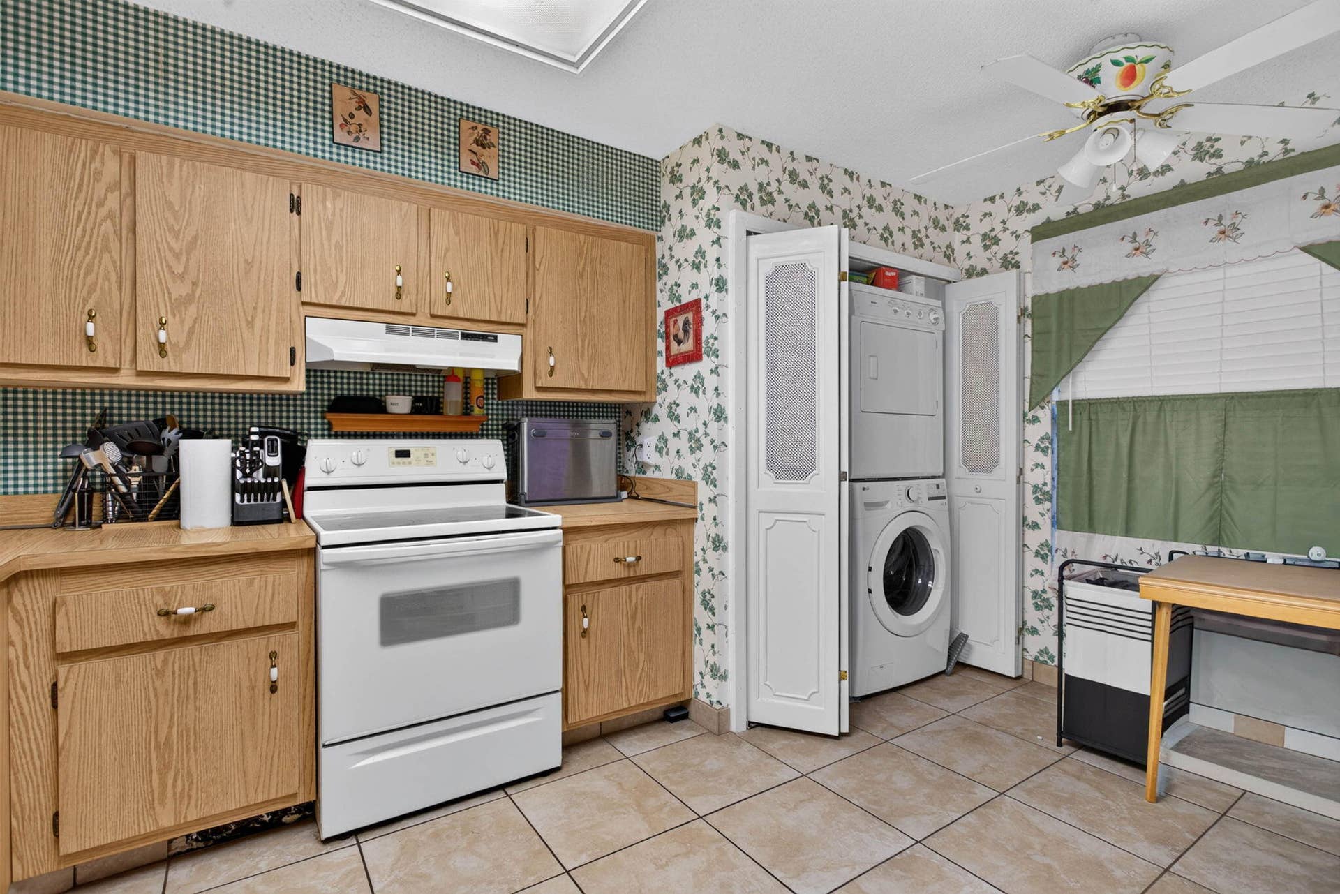 4550 NW 18TH Avenue, #107, Deerfield Beach, FL 33064 10-web-or-mls-4550-26