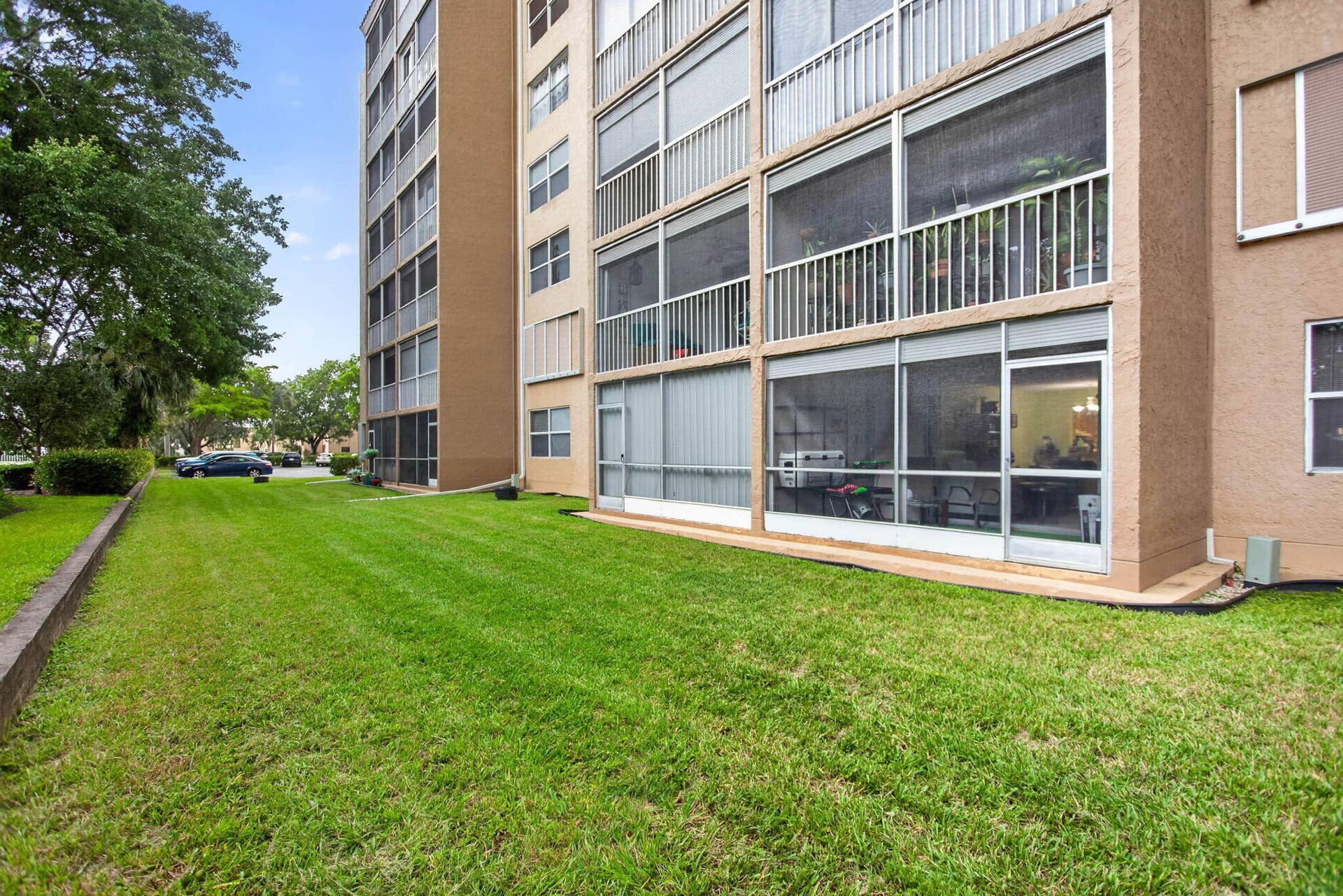 4550 NW 18TH Avenue, #107, Deerfield Beach, FL 33064 6-web-or-mls-4550-14