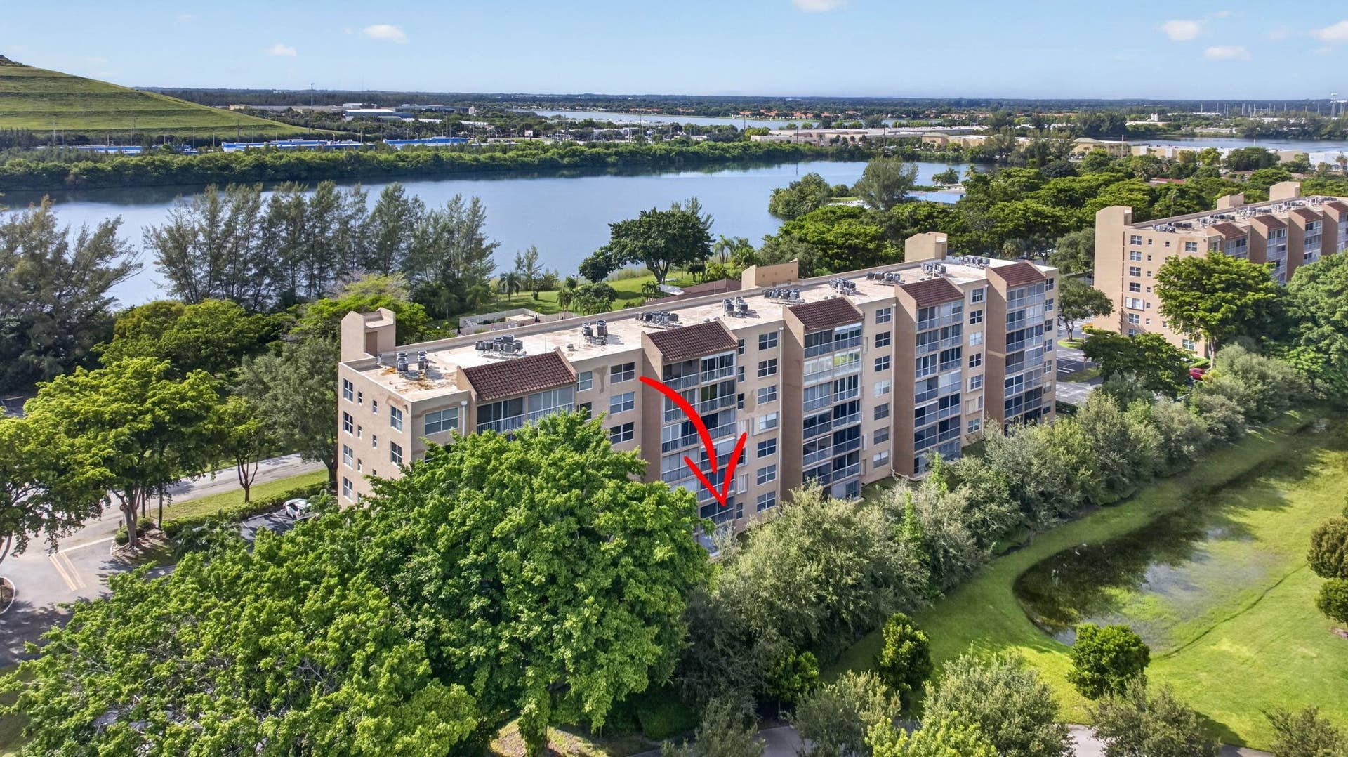 4550 NW 18TH Avenue, #107, Deerfield Beach, FL 33064 31-web-or-mls-4550-39