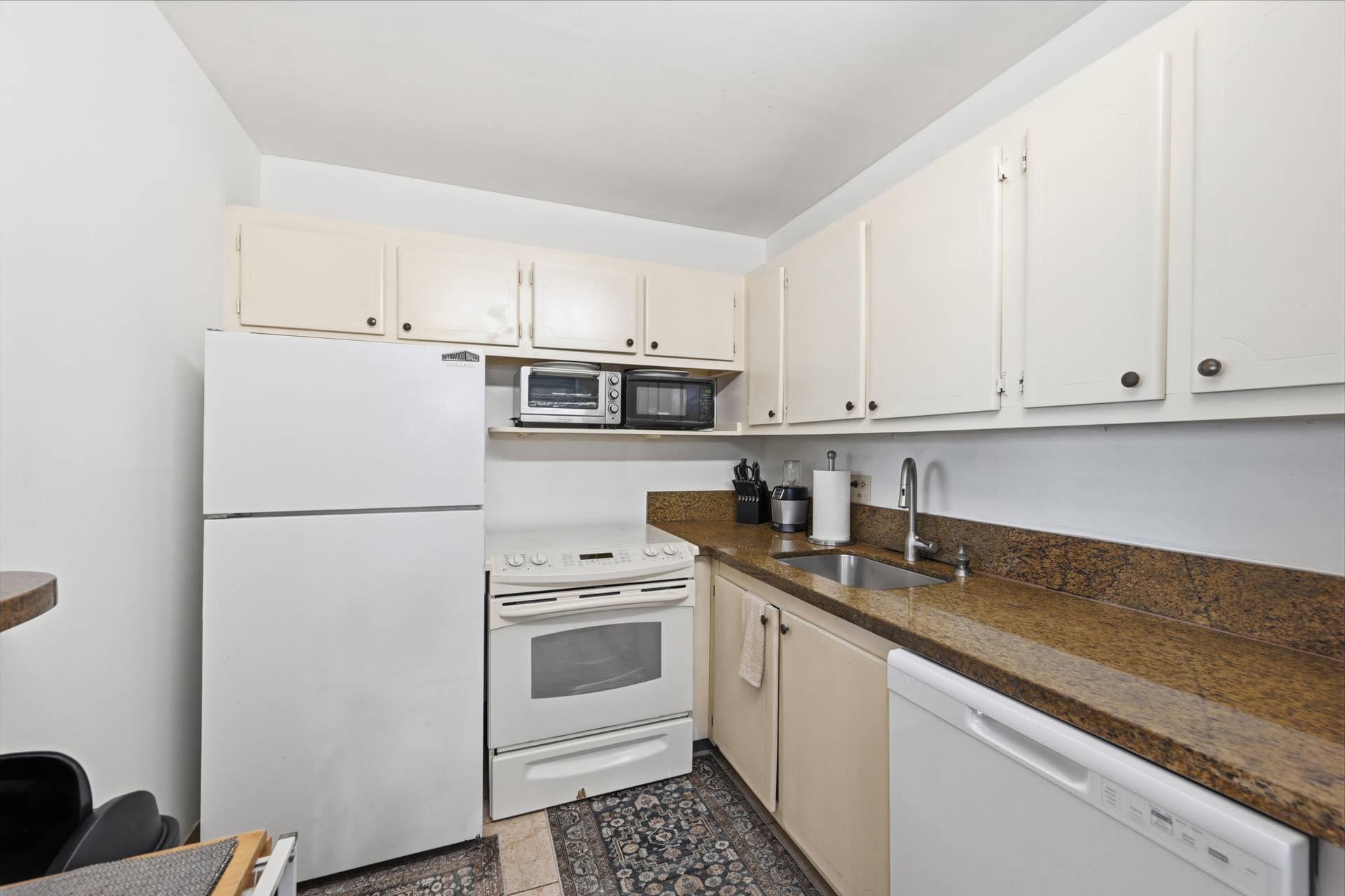 551 DURHAM Circle, #T, Deerfield Beach, FL 33442 PHOTO 9