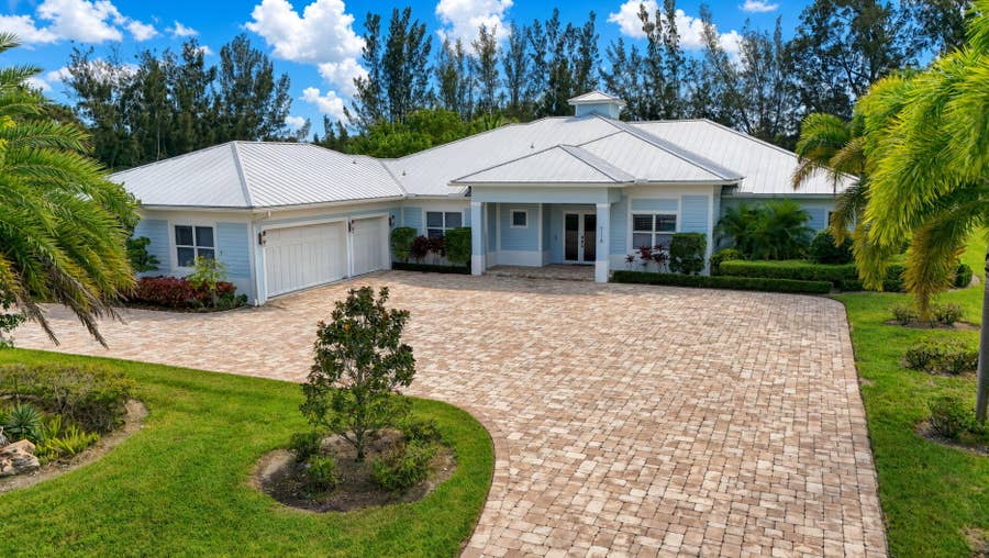 Property photo for 9118 Whippoorwill Trail, Jupiter, FL
