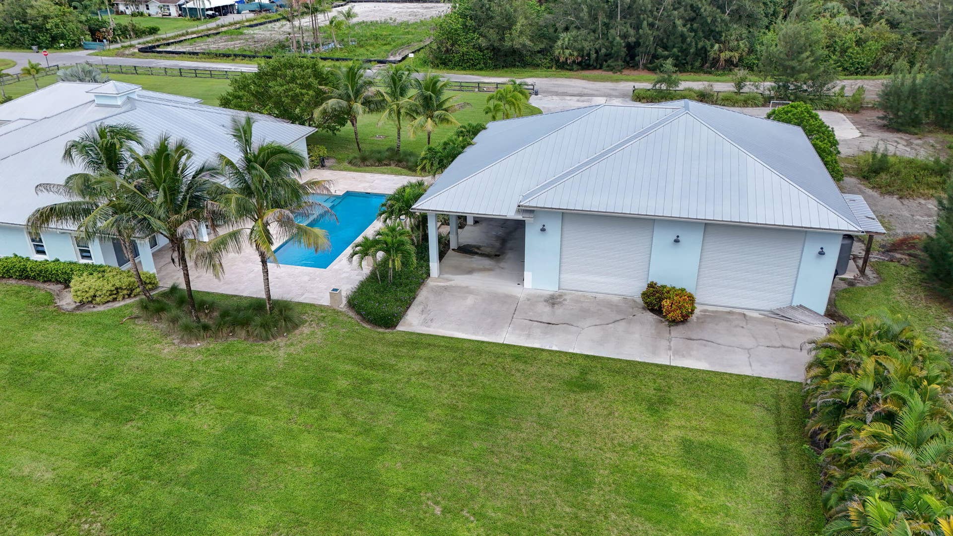 9118 Whippoorwill Trail, Jupiter, FL 33478 Back of the house