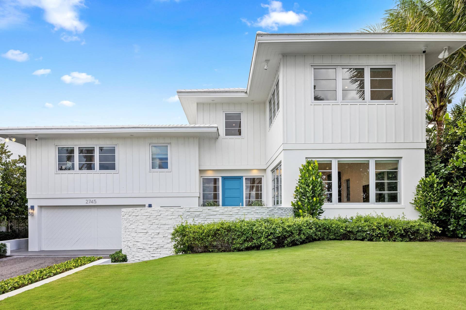 2745 S Flagler Drive, West Palm Beach, FL 33405 Front