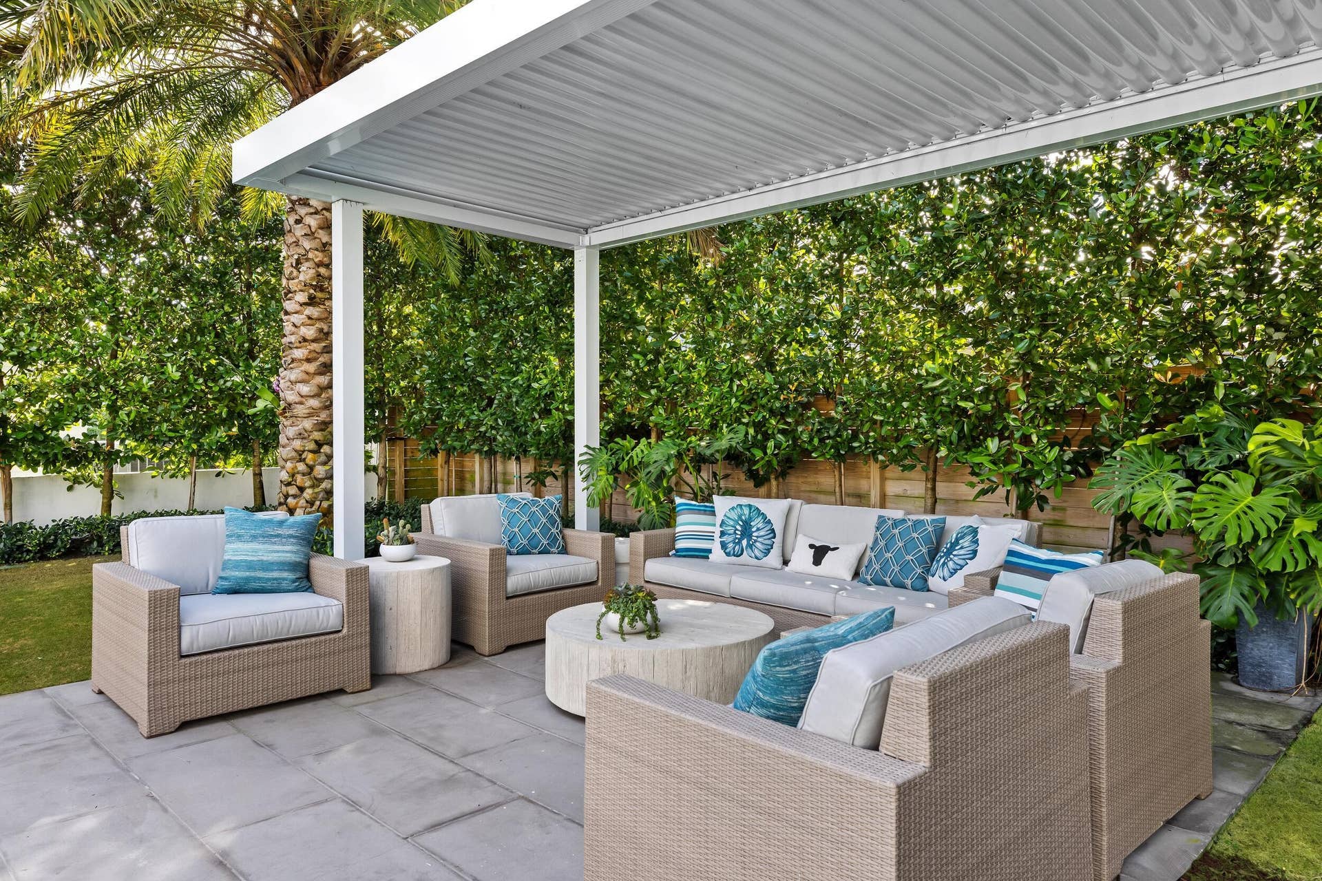 2745 S Flagler Drive, West Palm Beach, FL 33405 Patio