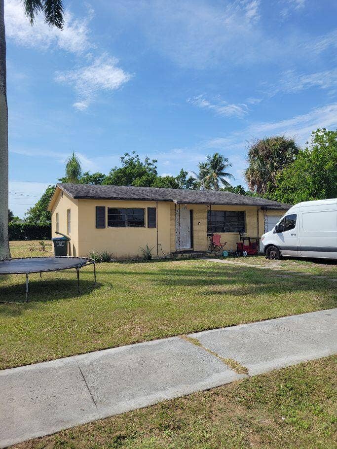 Property photo for 730 W ILEX Drive, Lake Park, FL