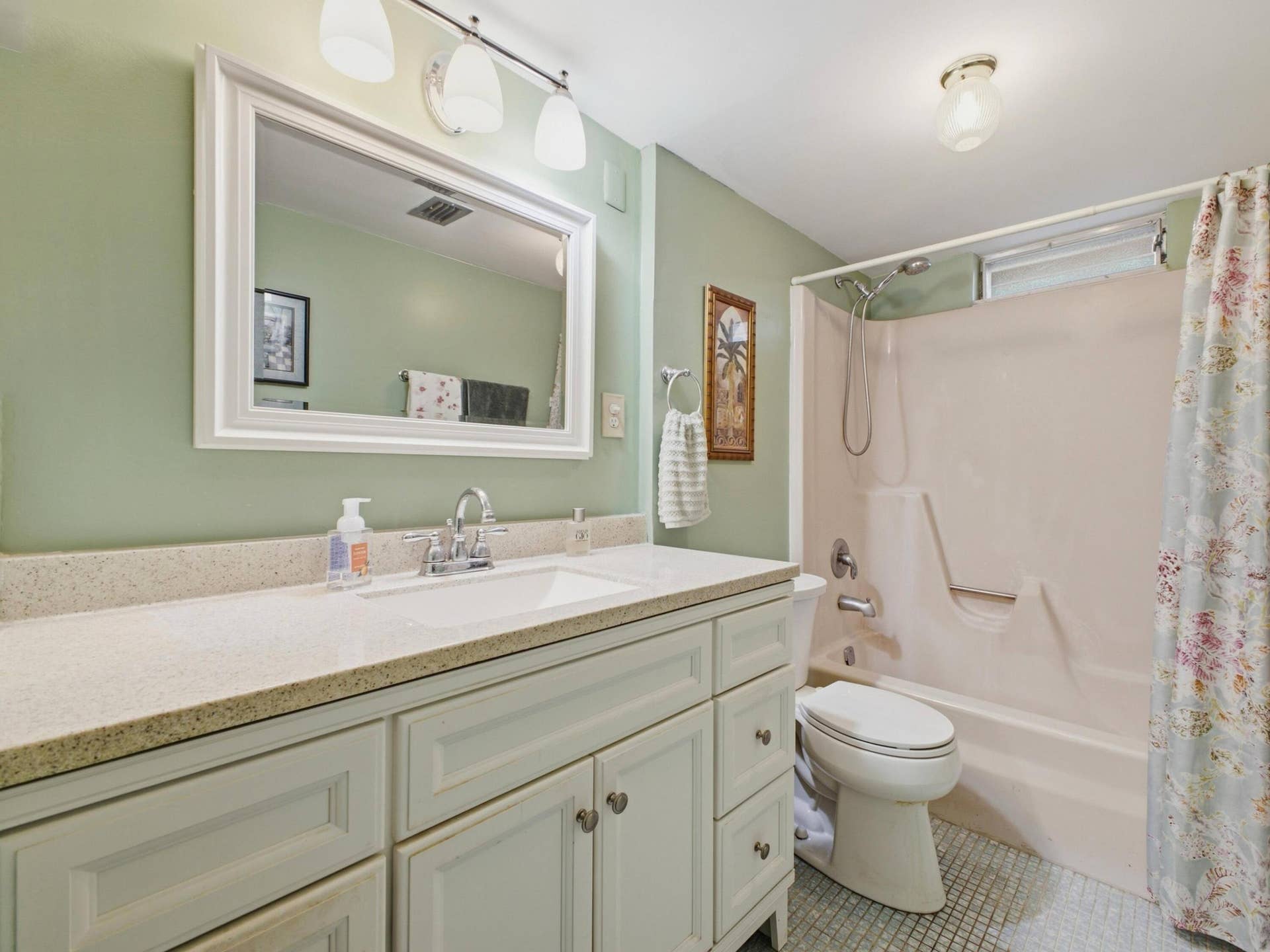 2620 NE 1st Court, #1050, Boynton Beach, FL 33435 Bathroom