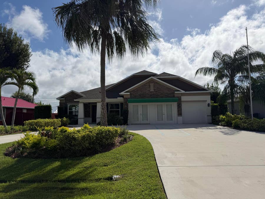 Property photo for 2849 SW Savona Boulevard, Port St Lucie, FL