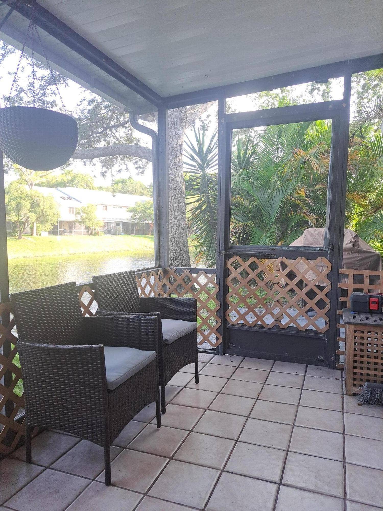 2226 DISCOVERY Circle W, Deerfield Beach, FL 33442 2226 Discovery Cir Deerfield Beach, Fl