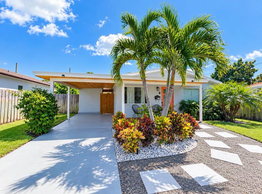 Property photo for 7610 S Olive Avenue, West Palm Beach, FL