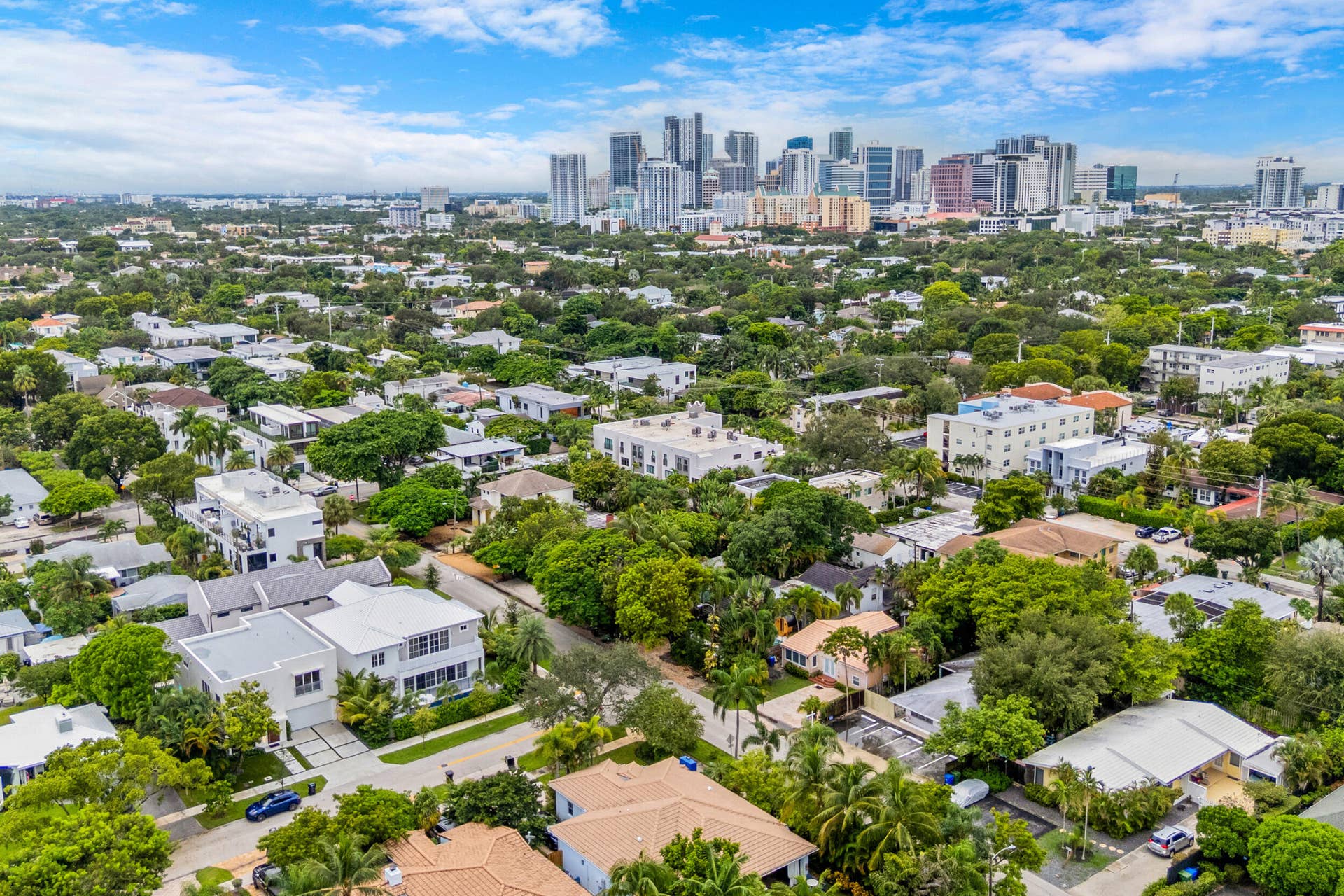 1504 NE 6TH Court, Fort Lauderdale, FL 33304 69_accutour_02 1504-ne-6th-ct -071