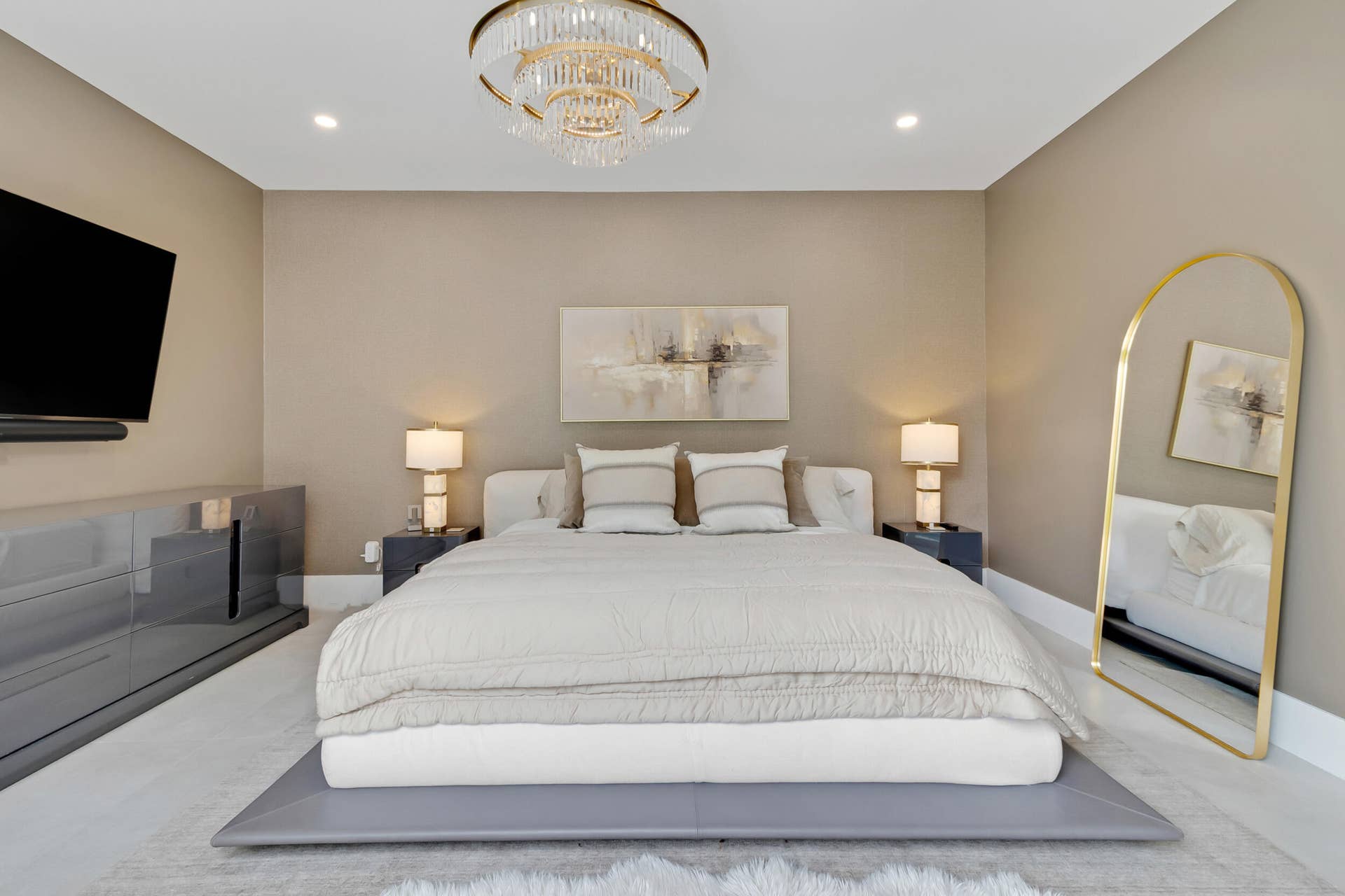 1504 NE 6TH Court, Fort Lauderdale, FL 33304 25_accutour_02 1504-ne-6th-ct -025