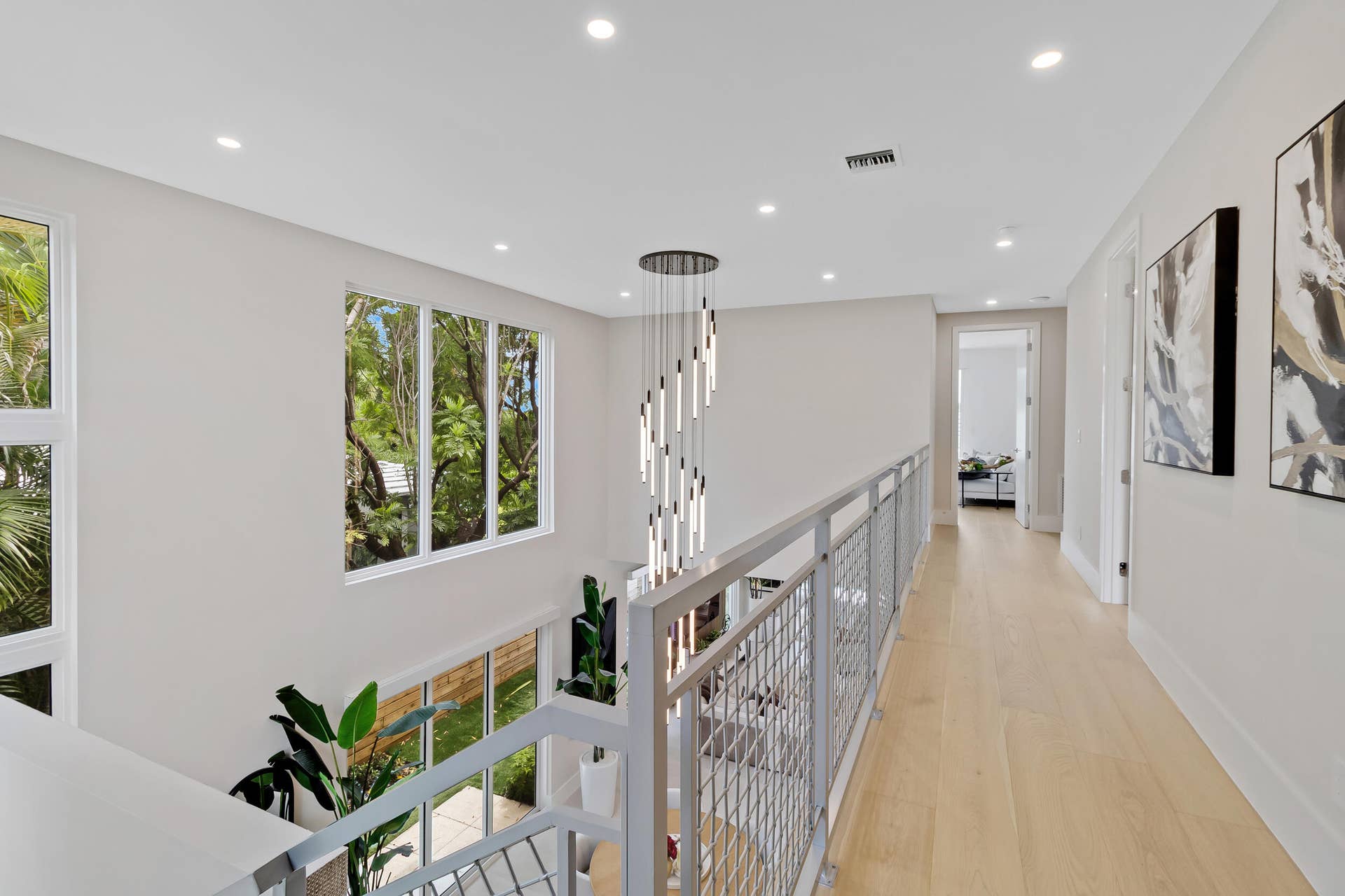 1504 NE 6TH Court, Fort Lauderdale, FL 33304 35_accutour_02 1504-ne-6th-ct -036