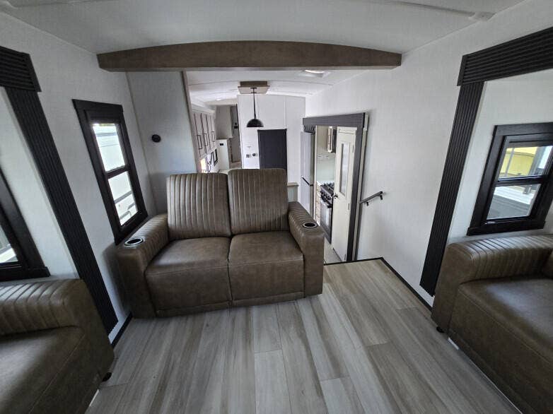930 Rambling Drive Circle, #LITTLE RANCHES, Wellington, FL 33414 RV: Cinema TV seats lean back with pop-up leg support