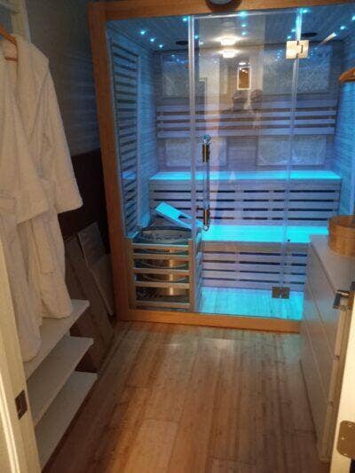 930 Rambling Drive Circle, #LITTLE RANCHES, Wellington, FL 33414 Sauna in the Royal en suite