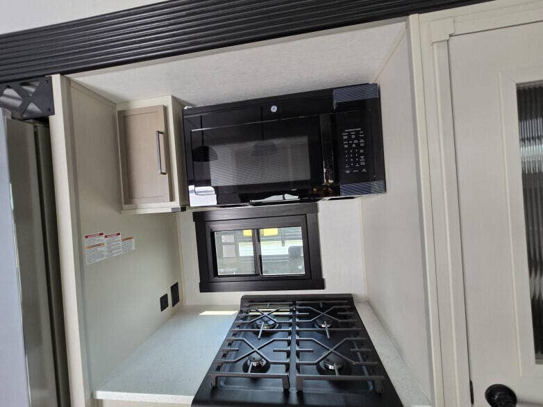 930 Rambling Drive Circle, #LITTLE RANCHES, Wellington, FL 33414 RV: Plus microwave
